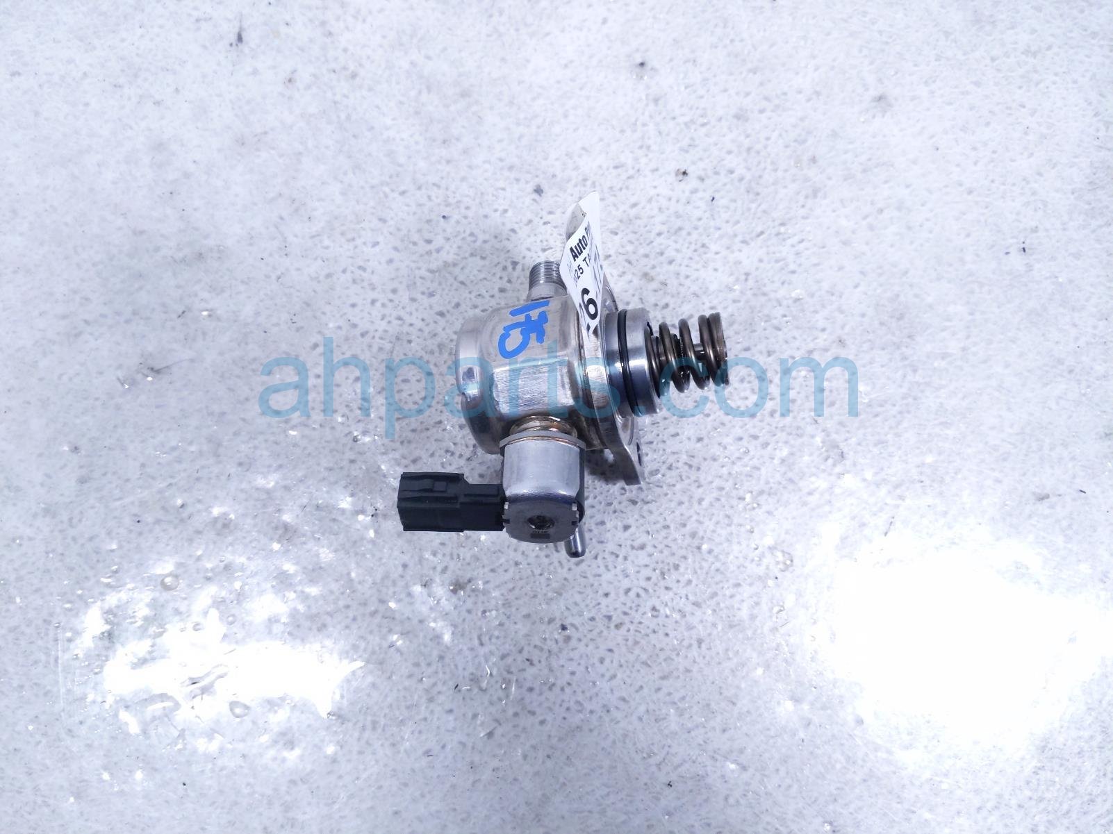 Toyota HIGH PRESSURE FUEL PUMP - ENGINE MTD