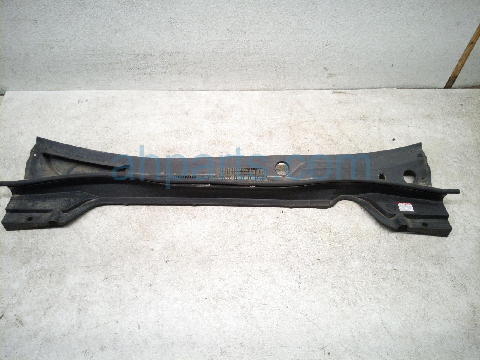 WINDSHIELD COWL COVER PANEL