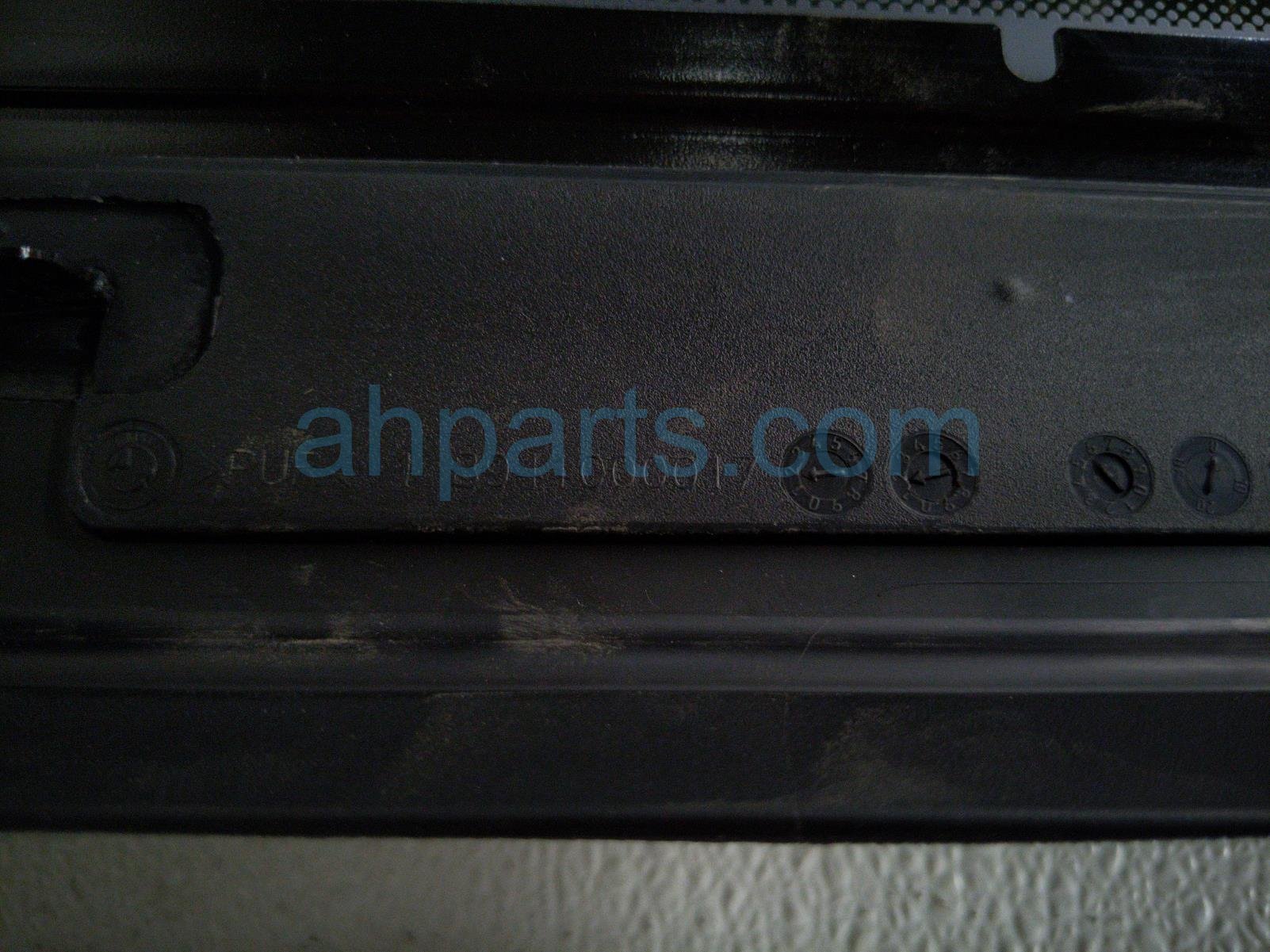 2019 BMW 330i Sunroof / Sun Roof Glass Window 54 10 8 737 865 Replacement 2019 BMW 330i Sunroof / Sun Roof Glass Window 54 10 8 737 865 Replacement thumbnail