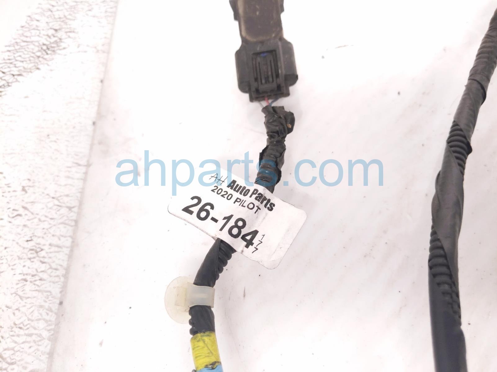2020 Honda Pilot Rear Bumper Wiring Harness W/sensors 32165 TG7 A51 Replacement 2020 Honda Pilot Rear Bumper Wiring Harness W/sensors 32165 TG7 A51 Replacement thumbnail