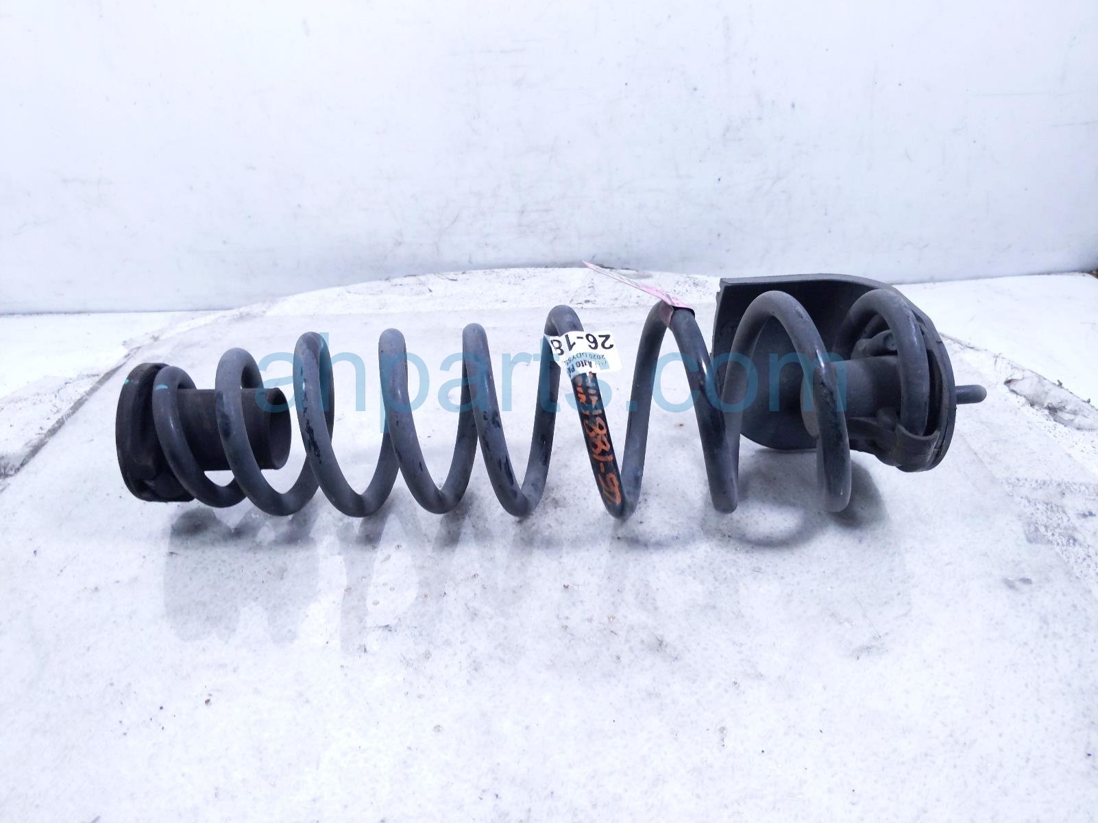 2020 Honda Odyssey Strut / / Shock Absorber Rear Passenger Coil Spring 3.5l Fwd 52441 THR A01 Replacement 2020 Honda Odyssey Strut / / Shock Absorber Rear Passenger Coil Spring 3.5l Fwd 52441 THR A01 Replacement thumbnail