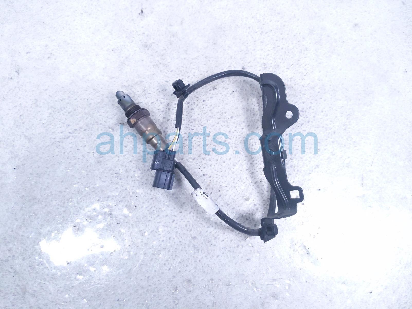 2020 Honda Pilot Oxygen Rear Exhaust Manifold Laf Sensor 36541 5MR A01 Replacement 2020 Honda Pilot Oxygen Rear Exhaust Manifold Laf Sensor 36541 5MR A01 Replacement thumbnail