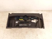 $85 Lexus JACK & TOOL KIT W/TRAY ASSY $85 Lexus JACK & TOOL KIT W/TRAY ASSY