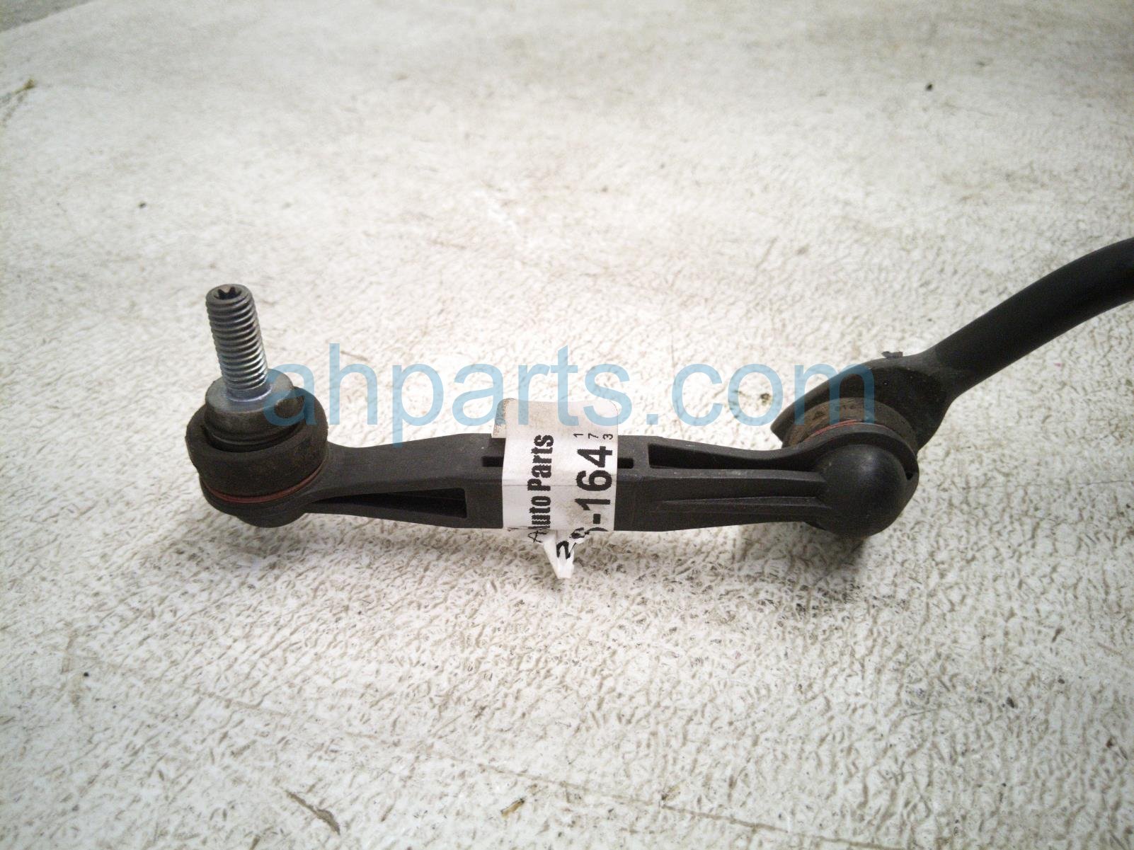 2019 BMW 330i Rear Stabilizer / Sway Bar W/links 33 50 5 A09 279 Replacement 2019 BMW 330i Rear Stabilizer / Sway Bar W/links 33 50 5 A09 279 Replacement thumbnail