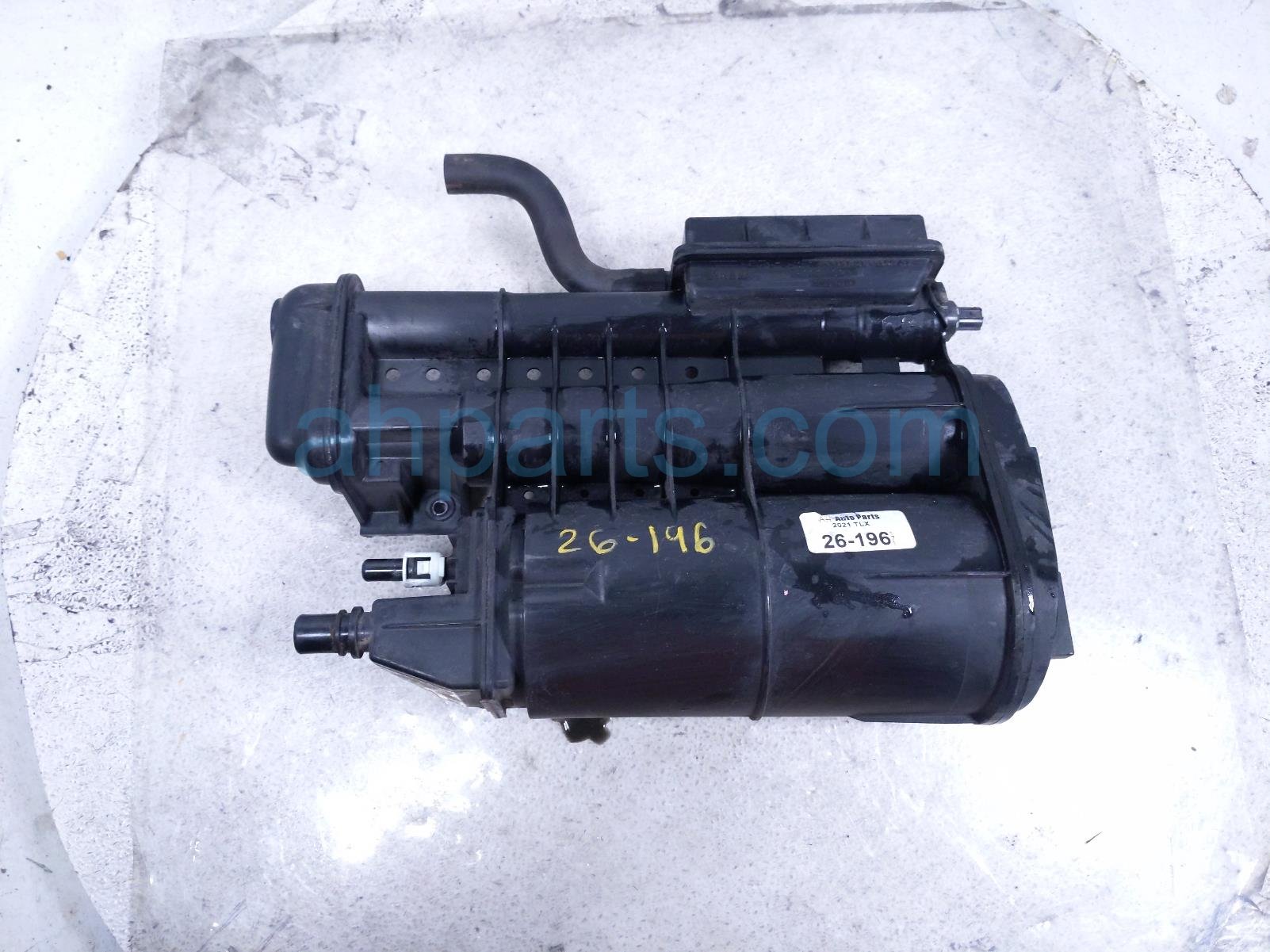 Acura FUEL VAPOR CHARCOAL CANISTER - 2.0L