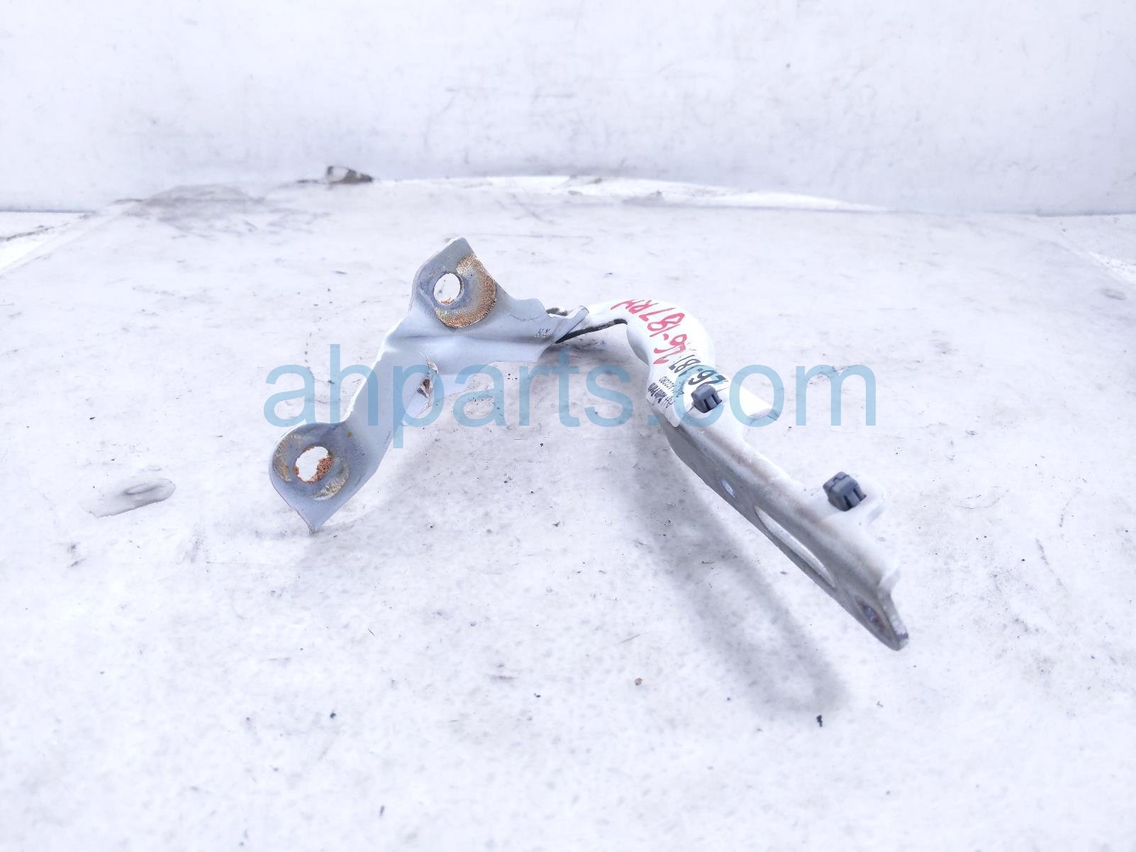 2021 Honda Accord Passenger Hood Hinge White Sdn 60120 TVA A00ZZ Replacement 2021 Honda Accord Passenger Hood Hinge White Sdn 60120 TVA A00ZZ Replacement thumbnail