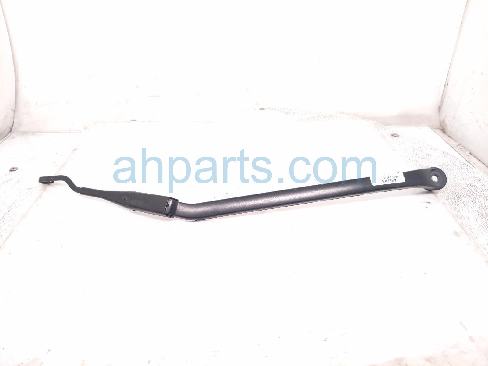 Lexus RH WINDSHIELD WIPER ARM