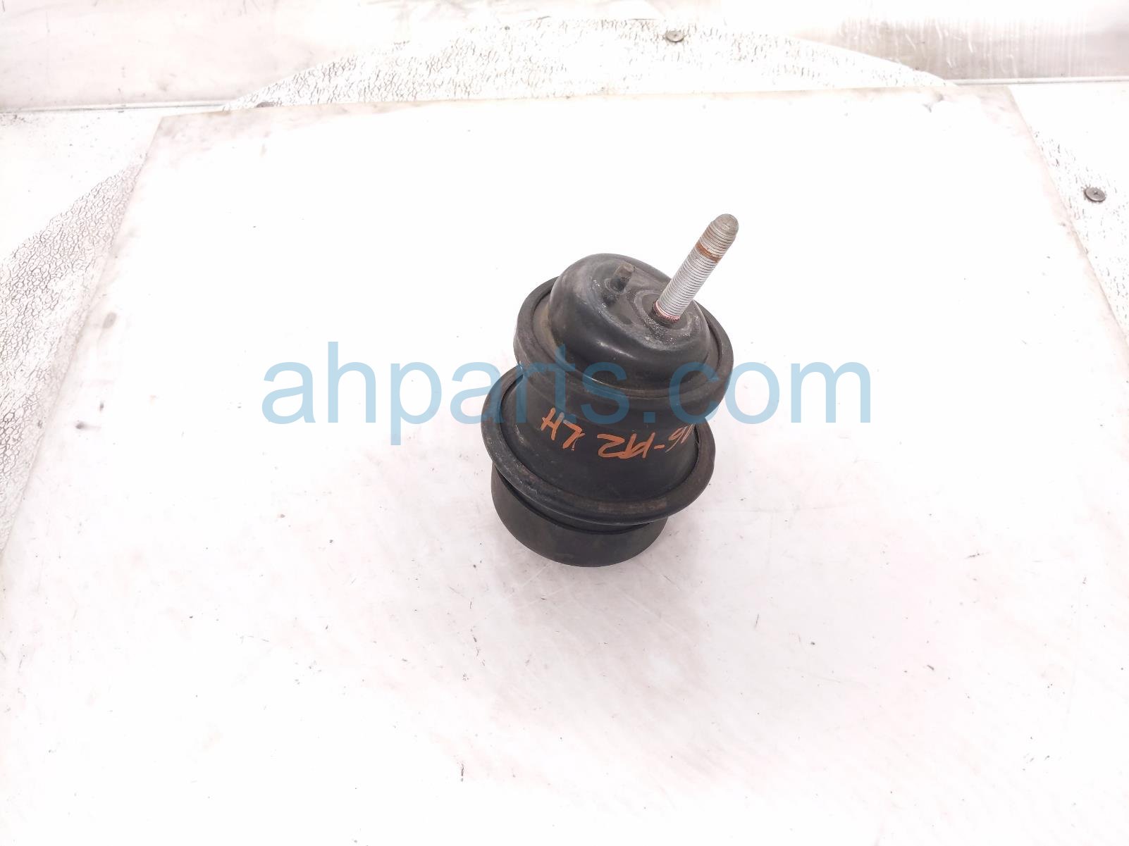 Lexus LH ENGINE MOUNT - 3.5L RWD