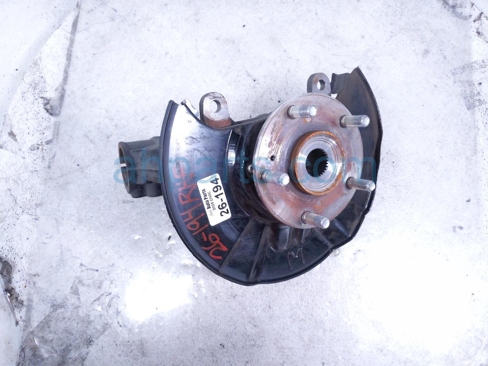Honda FR/RH SPINDLE KNUCKLE HUB - FWD