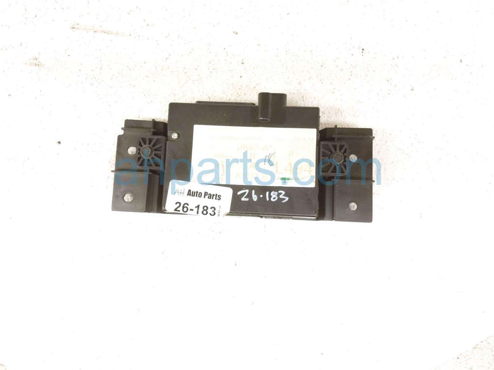 2020 Land Rover Range Rover Sport Keyless Ctrl Module Passenger LR116872 Replacement 2020 Land Rover Range Rover Sport Keyless Ctrl Module Passenger LR116872 Replacement thumbnail