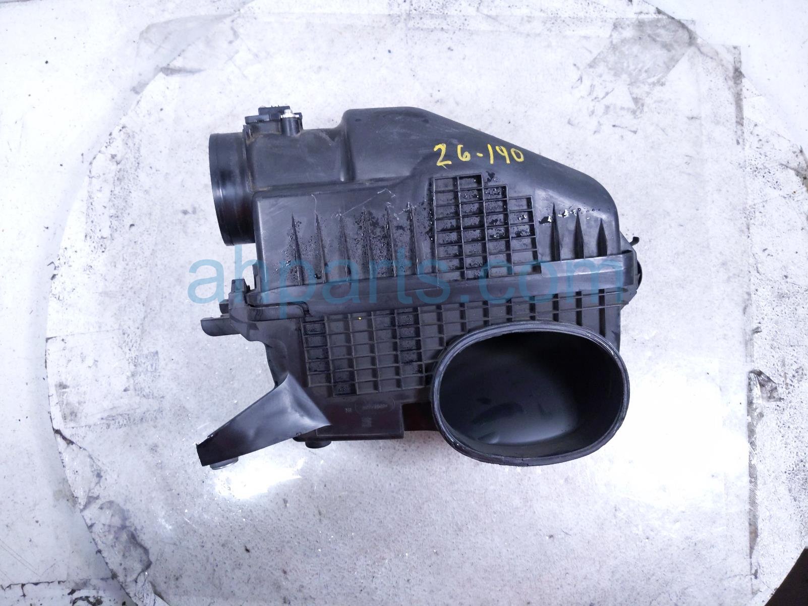 Honda AIR CLEANER INTAKE BOX W/MAF