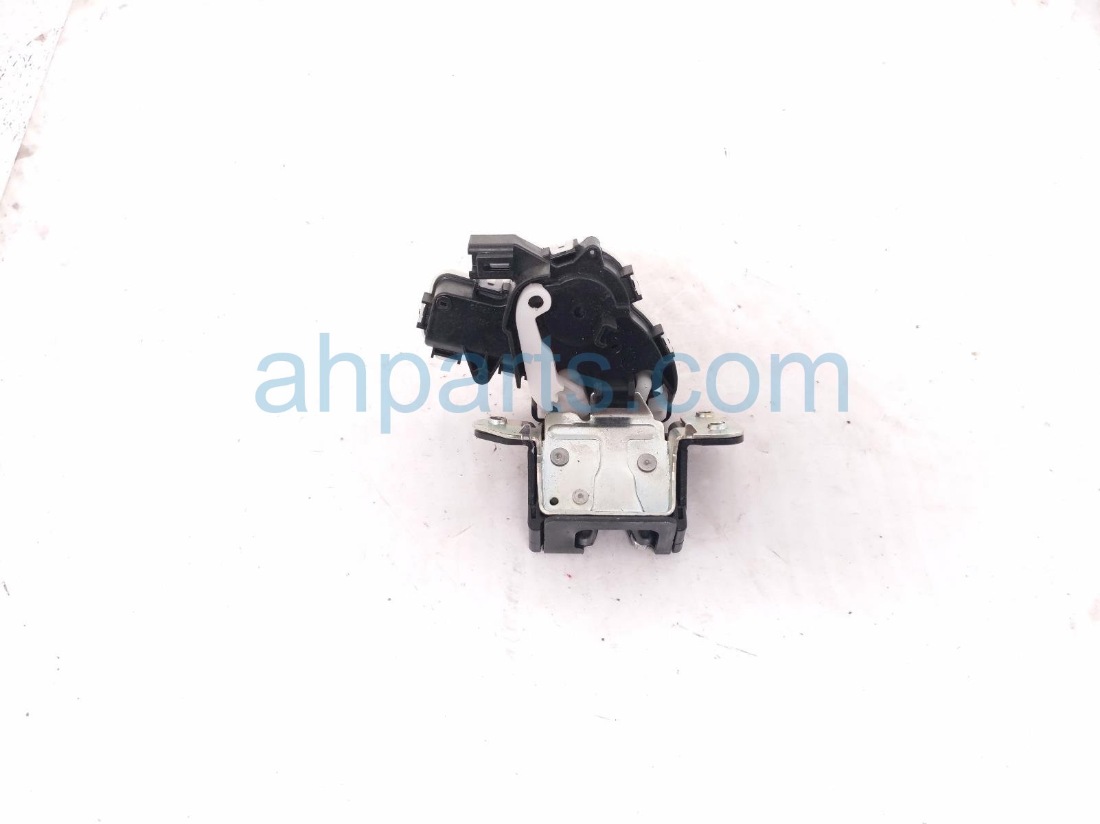 Mazda HOOD LOCK / LATCH ASSY