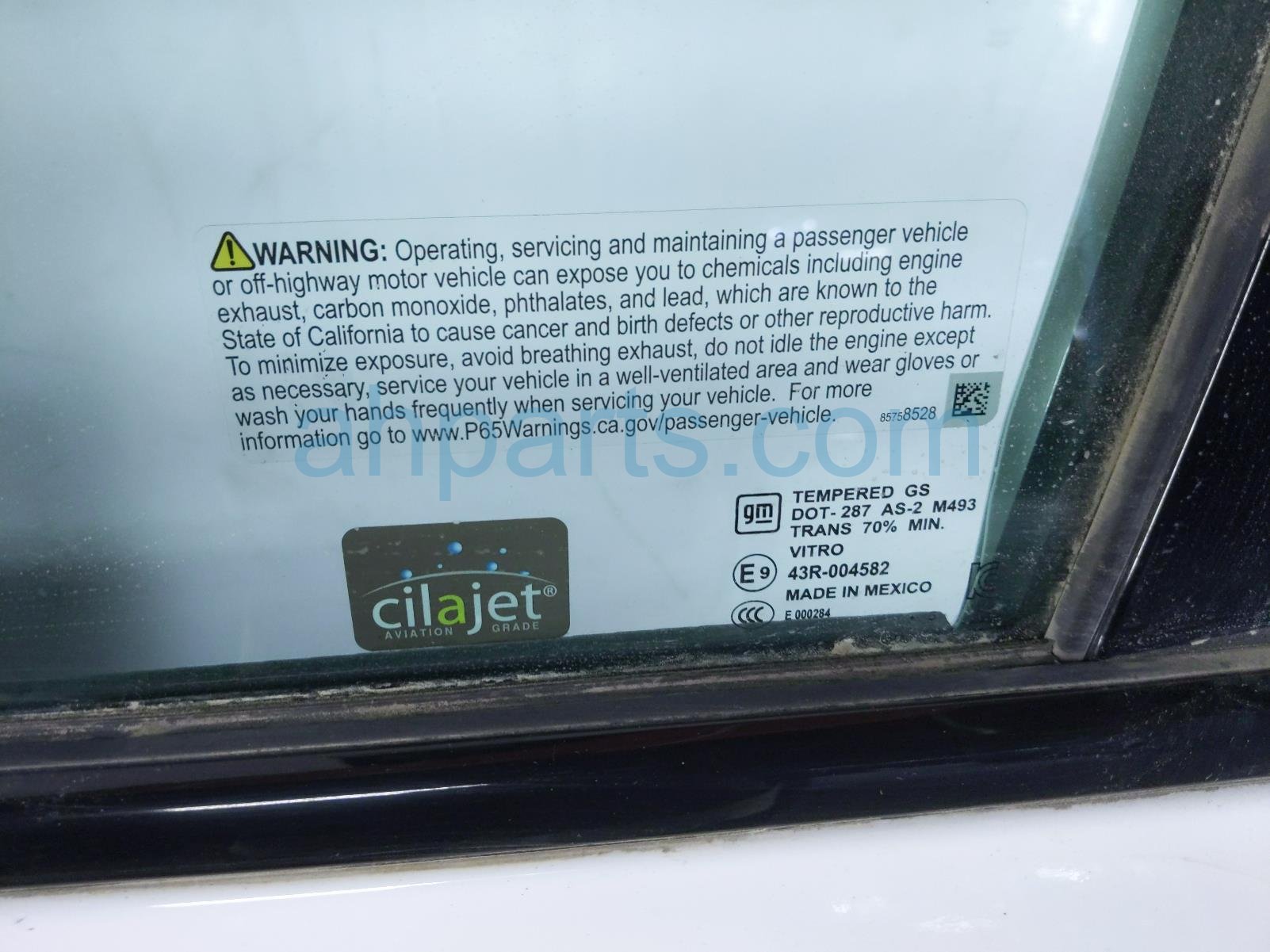2026 GMC Acadia Front Driver Door White No Mirror/trim 26521466 Replacement 2026 GMC Acadia Front Driver Door White No Mirror/trim 26521466 Replacement thumbnail
