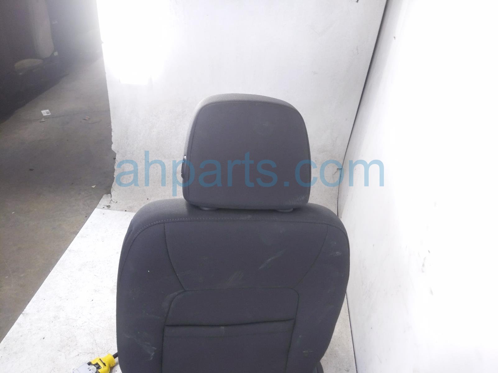 2026 GMC Acadia Front Passenger Seat Black W/ Airbag 26534845 Replacement 2026 GMC Acadia Front Passenger Seat Black W/ Airbag 26534845 Replacement thumbnail