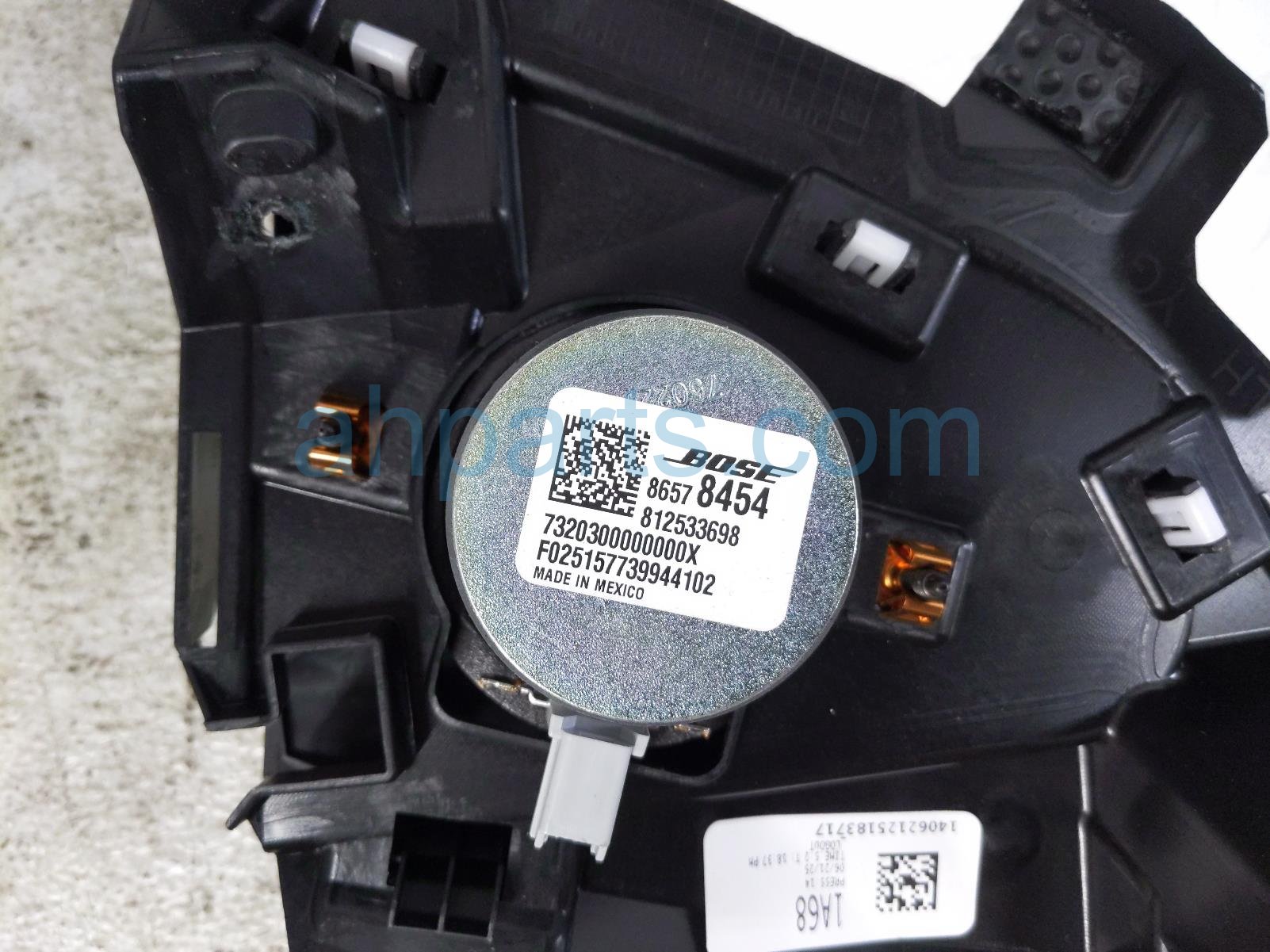 2026 GMC Acadia Dashboard W/ Airbag 26490115 Replacement 2026 GMC Acadia Dashboard W/ Airbag 26490115 Replacement thumbnail
