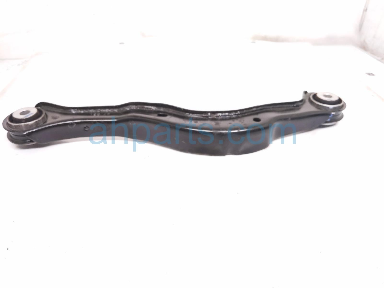 2026 GMC Acadia Rear Driver Rearward Upper Control Arm 42952801 Replacement 2026 GMC Acadia Rear Driver Rearward Upper Control Arm 42952801 Replacement thumbnail