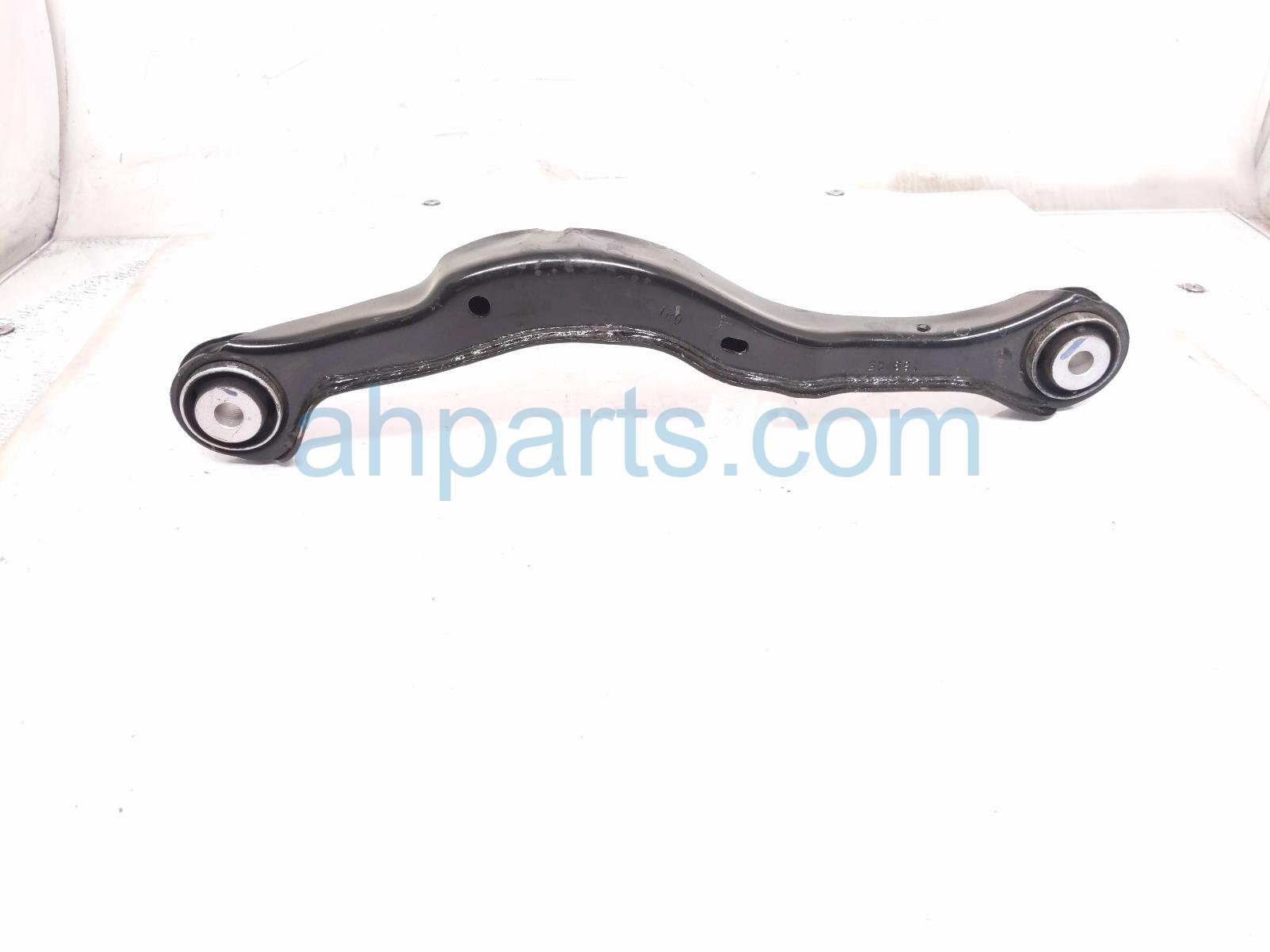 2026 GMC Acadia Rear Driver Rearward Upper Control Arm 42952801 Replacement 2026 GMC Acadia Rear Driver Rearward Upper Control Arm 42952801 Replacement thumbnail