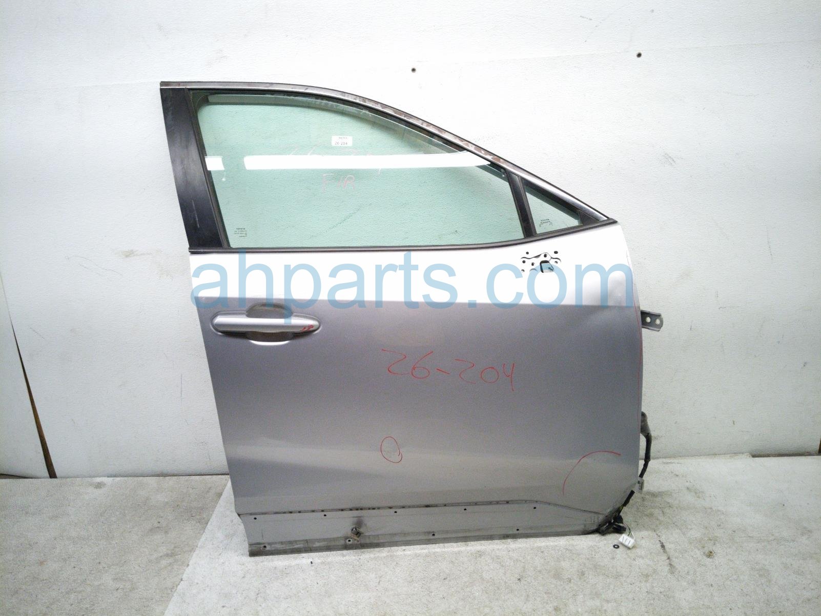 2024 Toyota Rav 4 Front Passenger Door Silver no Mirror/trim* 67001 0R131 Replacement 2024 Toyota Rav 4 Front Passenger Door Silver no Mirror/trim* 67001 0R131 Replacement thumbnail