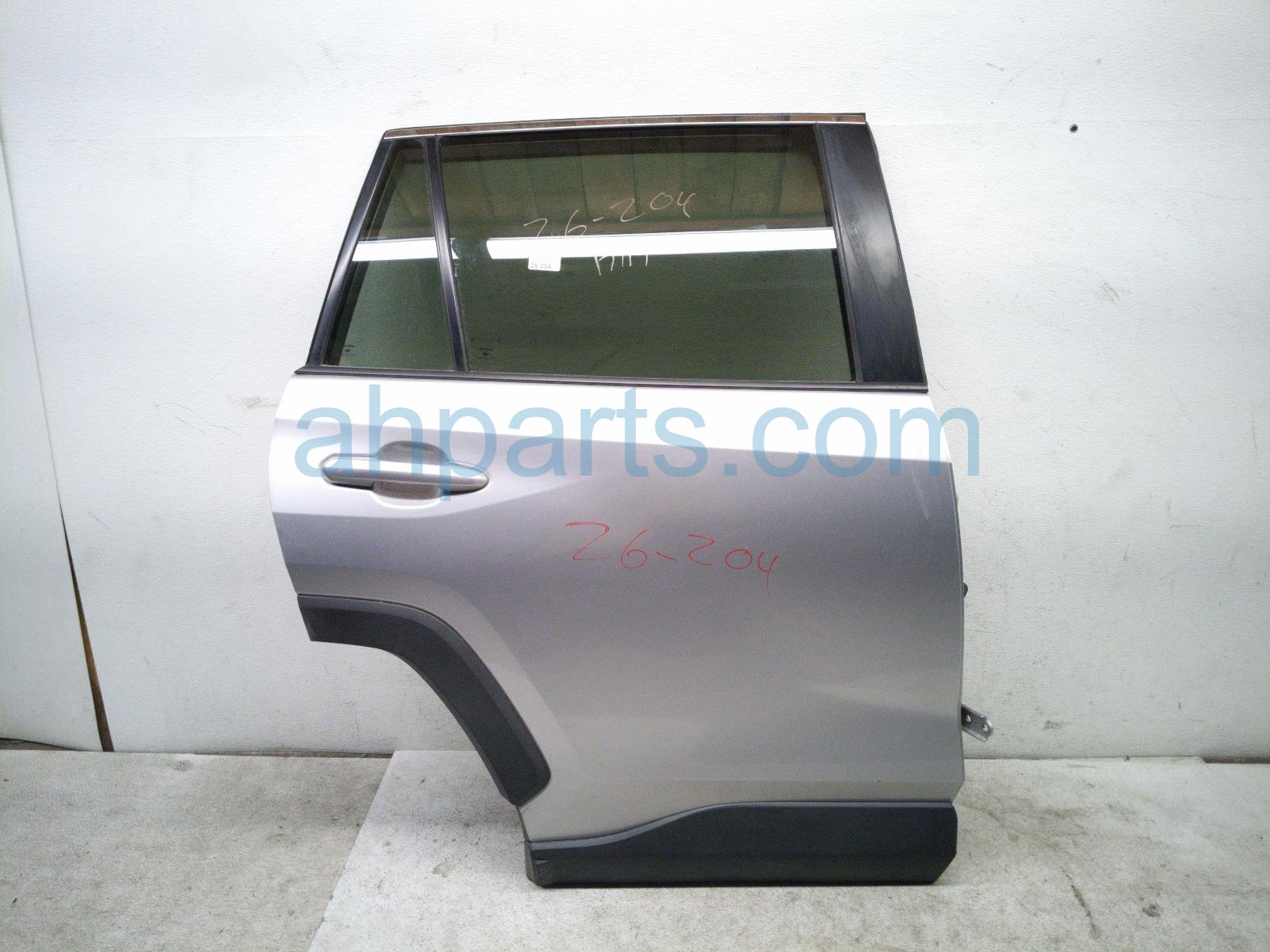 $995 Toyota RR/RH DOOR - SILVER - NO INSIDE TRIM $995 Toyota RR/RH DOOR - SILVER - NO INSIDE TRIM