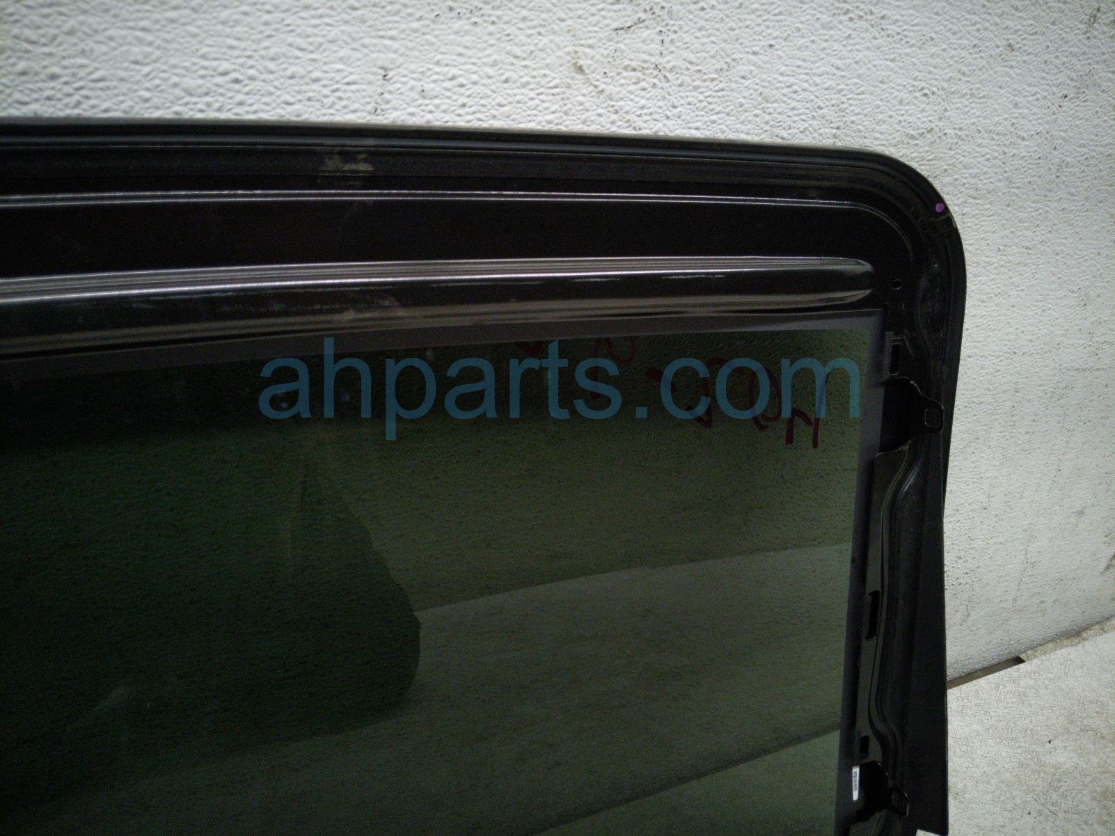 2024 Toyota Rav 4 Sunroof / Sun Roof Glass Window 63201 0R080 Replacement 2024 Toyota Rav 4 Sunroof / Sun Roof Glass Window 63201 0R080 Replacement thumbnail