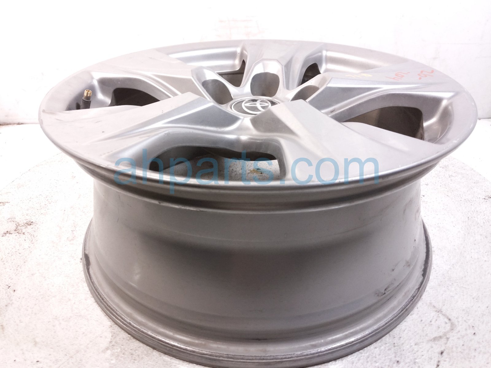 2024 Toyota Rav 4 Rear Driver Wheel / Rim 42611 0R560 Replacement 2024 Toyota Rav 4 Rear Driver Wheel / Rim 42611 0R560 Replacement thumbnail