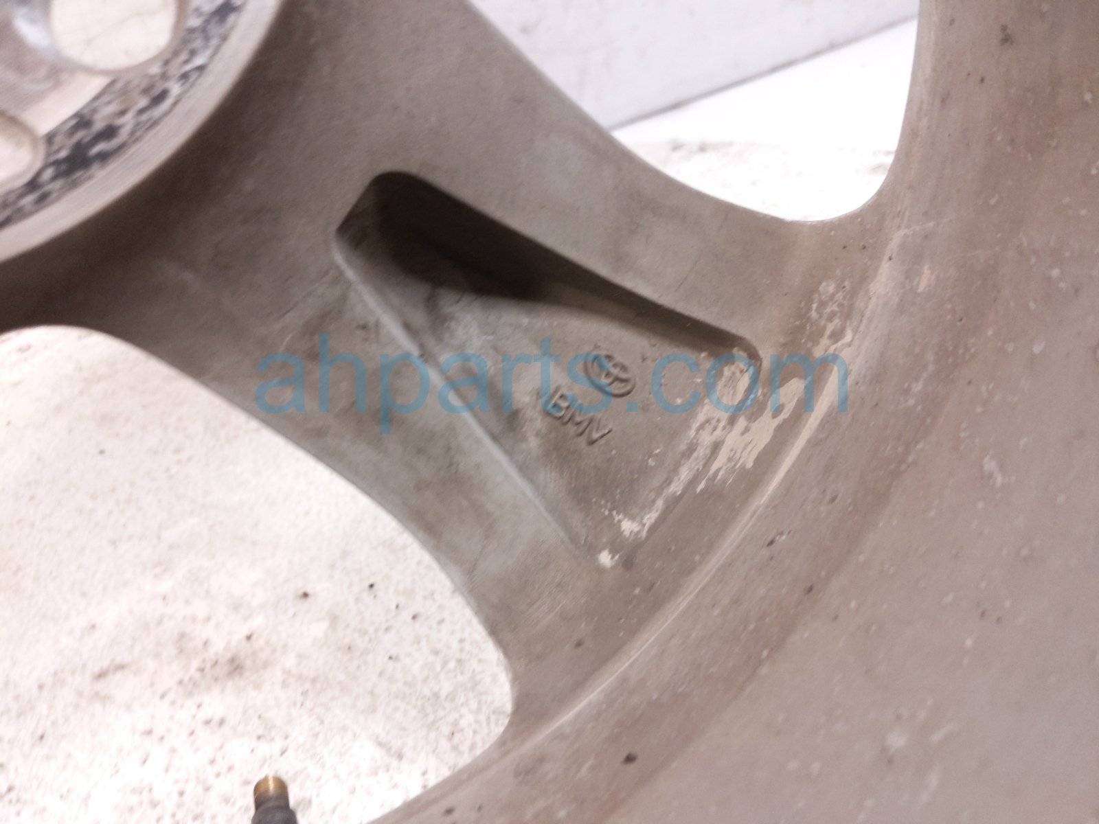 2024 Toyota Rav 4 Rear Driver Wheel / Rim 42611 0R560 Replacement 2024 Toyota Rav 4 Rear Driver Wheel / Rim 42611 0R560 Replacement thumbnail