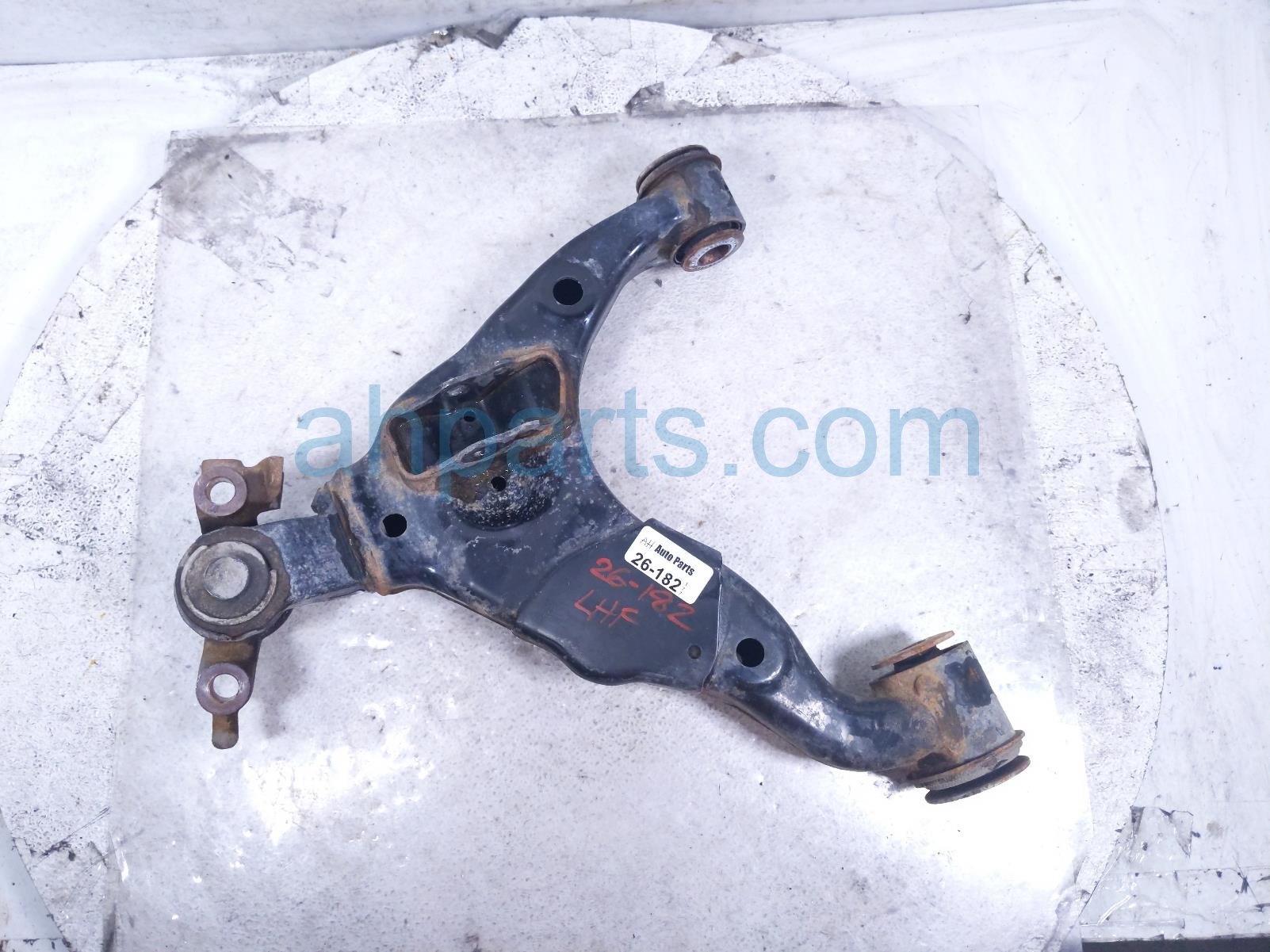 Toyota FR/LH LOWER CONTROL ARM