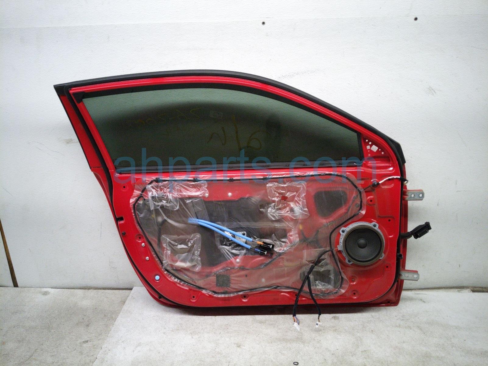 2020 Hyundai Veloster Front Driver Door Red No Mirror/trim 76003 J3000 Replacement 2020 Hyundai Veloster Front Driver Door Red No Mirror/trim 76003 J3000 Replacement thumbnail
