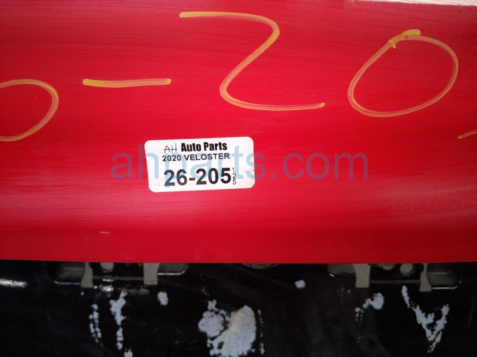 2020 Hyundai Veloster Rear Bumper Cover Red *scuffed 86611 K9000 Replacement 2020 Hyundai Veloster Rear Bumper Cover Red *scuffed 86611 K9000 Replacement thumbnail