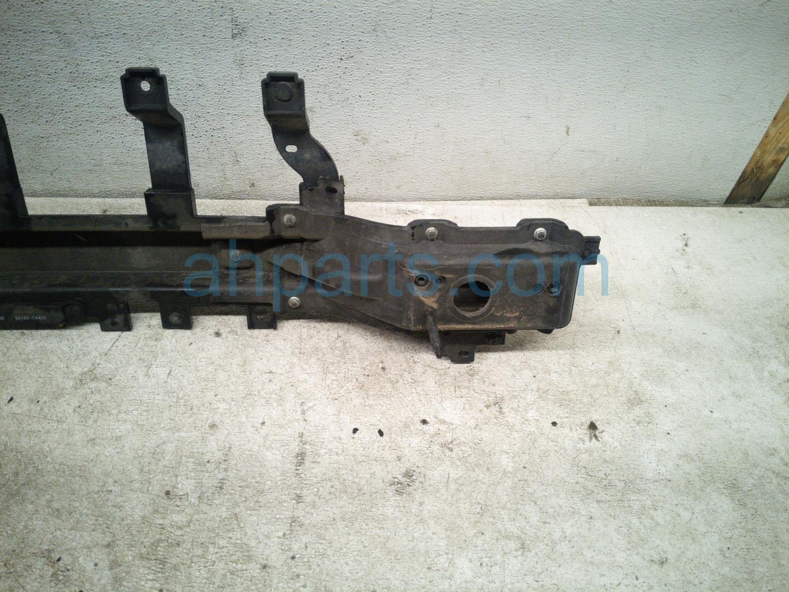 2020 Hyundai Veloster Beam Rear Bumper Reinforcement Bar 86631 K9100 Replacement 2020 Hyundai Veloster Beam Rear Bumper Reinforcement Bar 86631 K9100 Replacement thumbnail