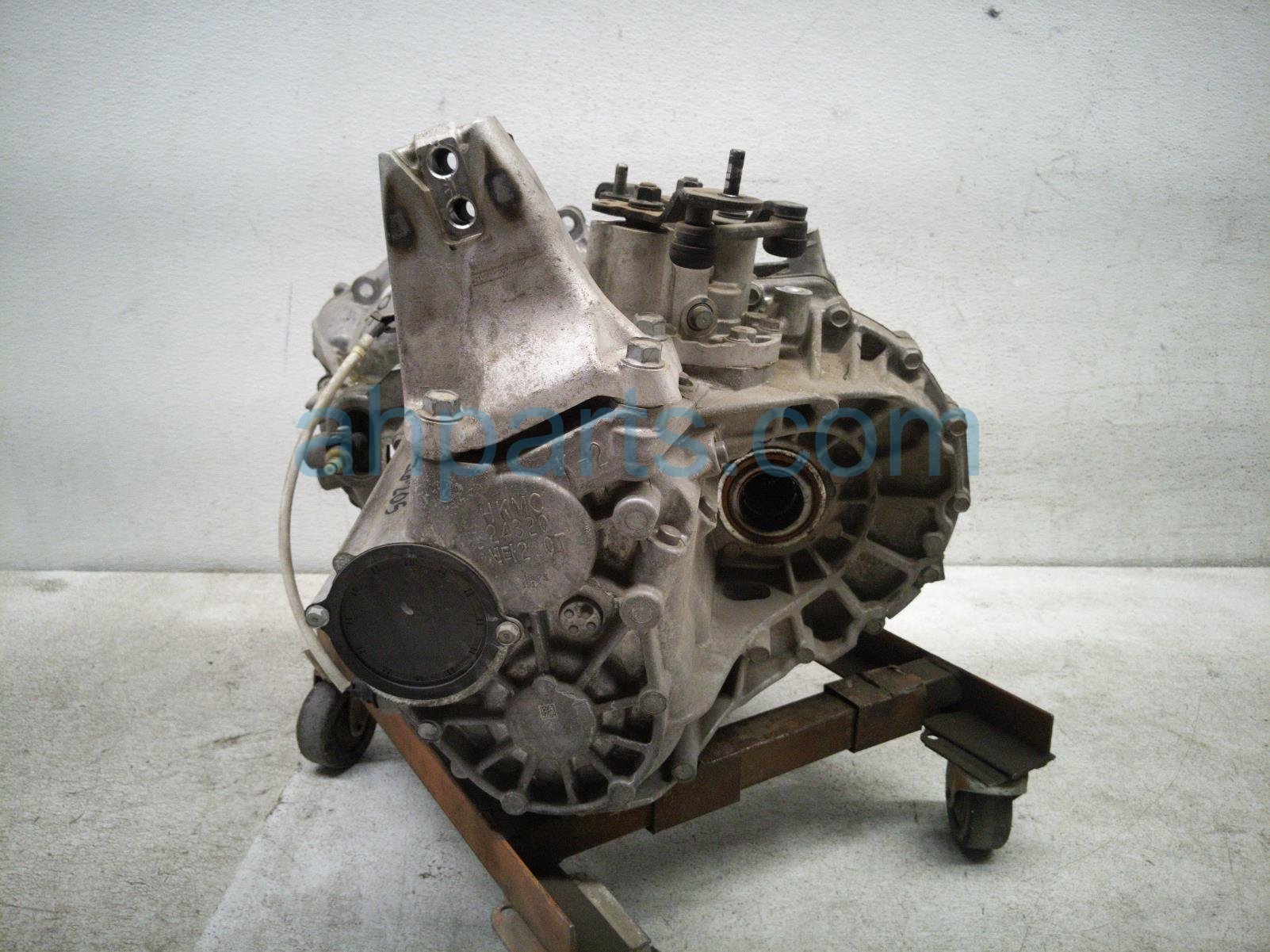 2020 Hyundai Veloster Manual Transmission = 62k Mi 43000 24BZ0 Replacement 2020 Hyundai Veloster Manual Transmission = 62k Mi 43000 24BZ0 Replacement thumbnail