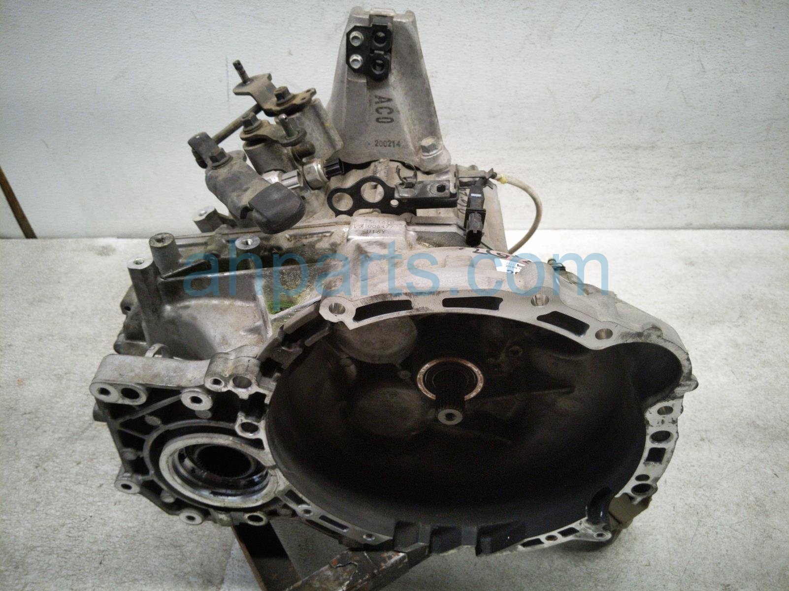2020 Hyundai Veloster Manual Transmission = 62k Mi 43000 24BZ0 Replacement 2020 Hyundai Veloster Manual Transmission = 62k Mi 43000 24BZ0 Replacement thumbnail