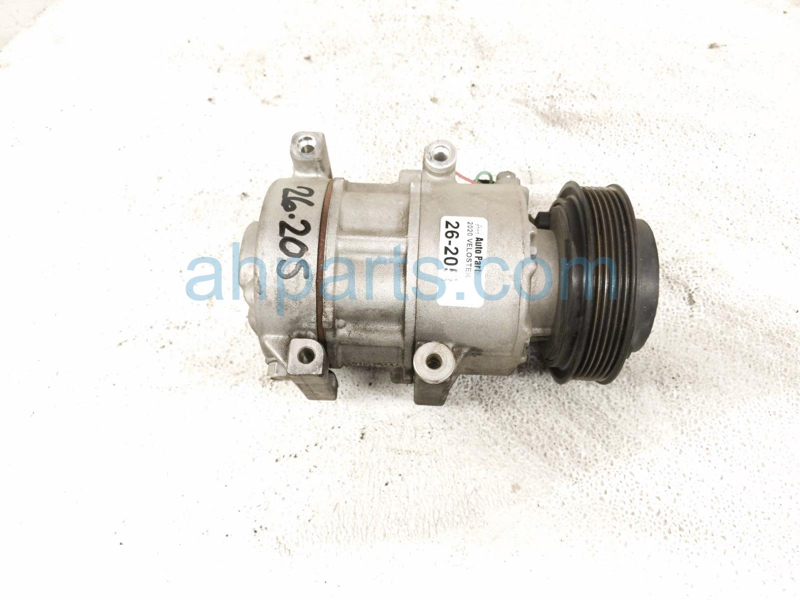 2020 Hyundai Veloster Air + Clutch Ac Pump / Compressor 97701 K9000 Replacement 2020 Hyundai Veloster Air + Clutch Ac Pump / Compressor 97701 K9000 Replacement thumbnail