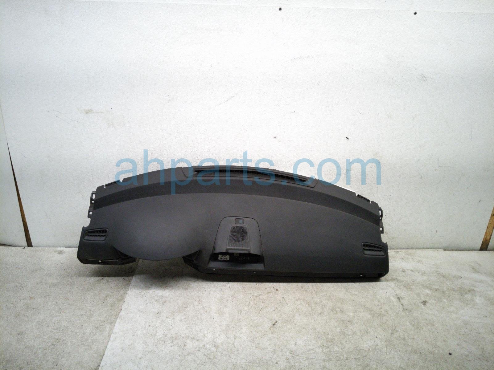 $400 Honda DASHBOARD W/ AIRBAG
