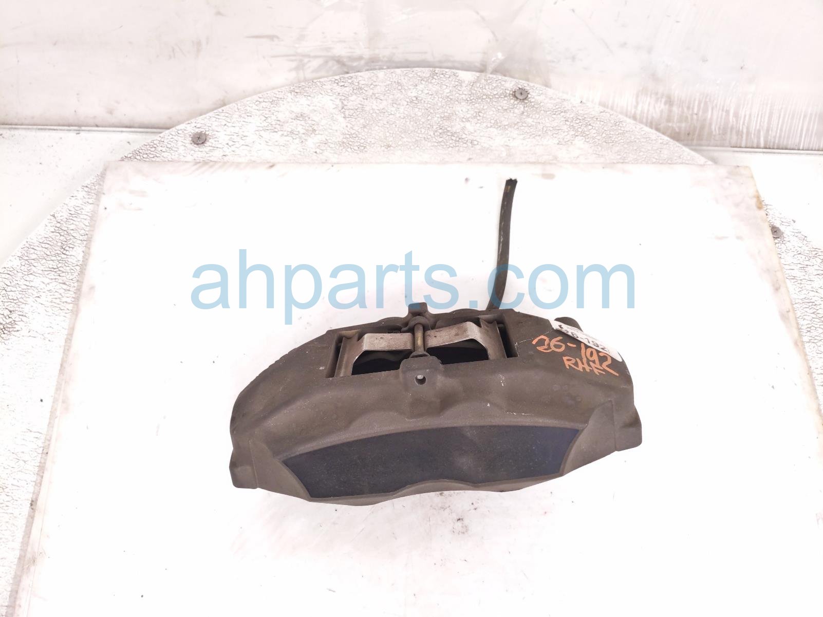 Lexus CORE FR/RH BRAKE CALIPER