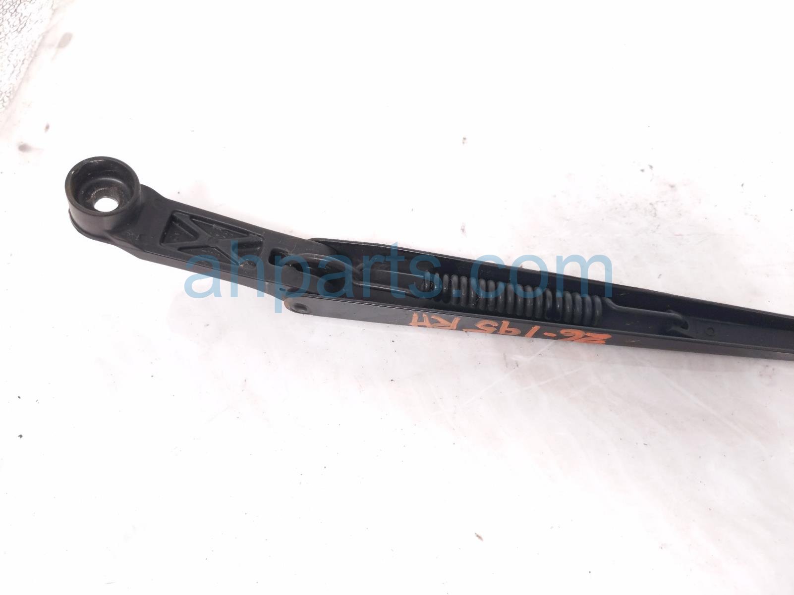 2000 Toyota Tacoma Passenger Windshield Wiper Arm 85211 04010 Replacement 2000 Toyota Tacoma Passenger Windshield Wiper Arm 85211 04010 Replacement thumbnail