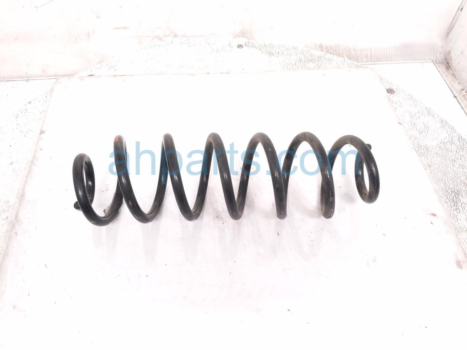 Toyota RR/LH COIL SPRING - 2.5L FWD