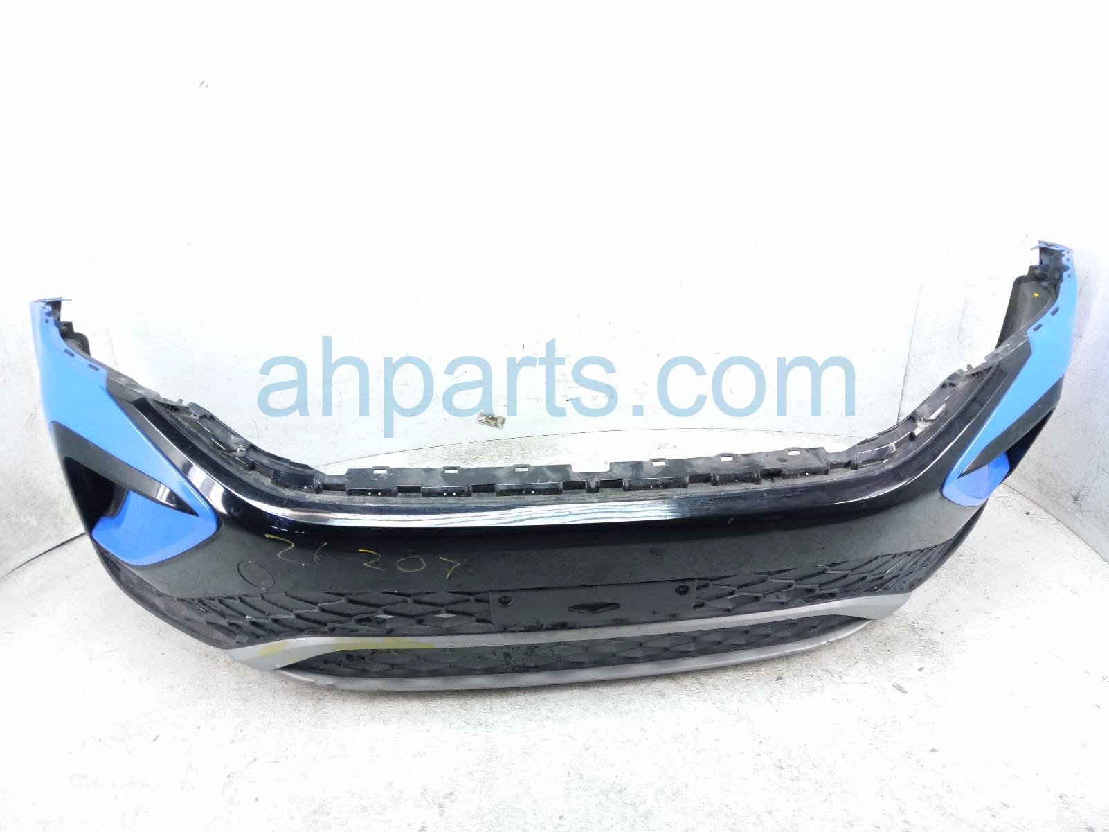 2023 Volkswagen Taos Front Bumper Cover Blue *dent/scuf 2GJ 807 221 B 041 Replacement 2023 Volkswagen Taos Front Bumper Cover Blue *dent/scuf 2GJ 807 221 B 041 Replacement thumbnail