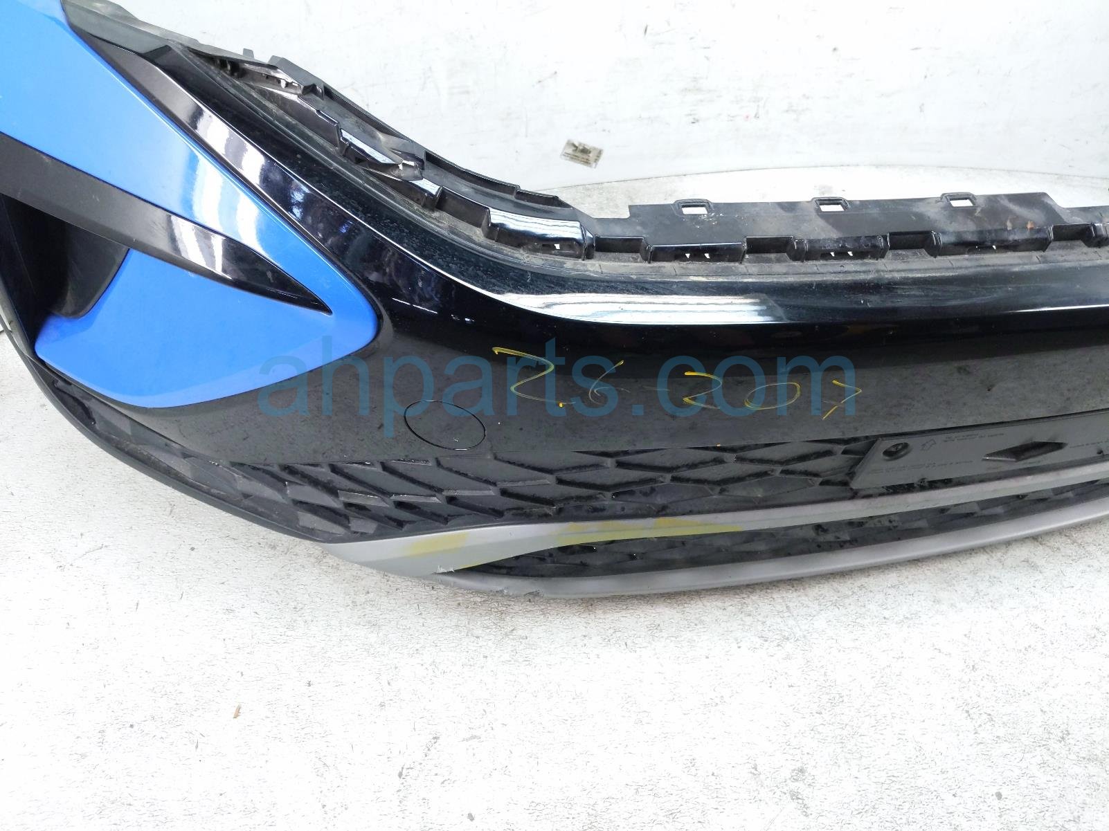 2023 Volkswagen Taos Front Bumper Cover Blue *dent/scuf 2GJ 807 221 B 041 Replacement 2023 Volkswagen Taos Front Bumper Cover Blue *dent/scuf 2GJ 807 221 B 041 Replacement thumbnail