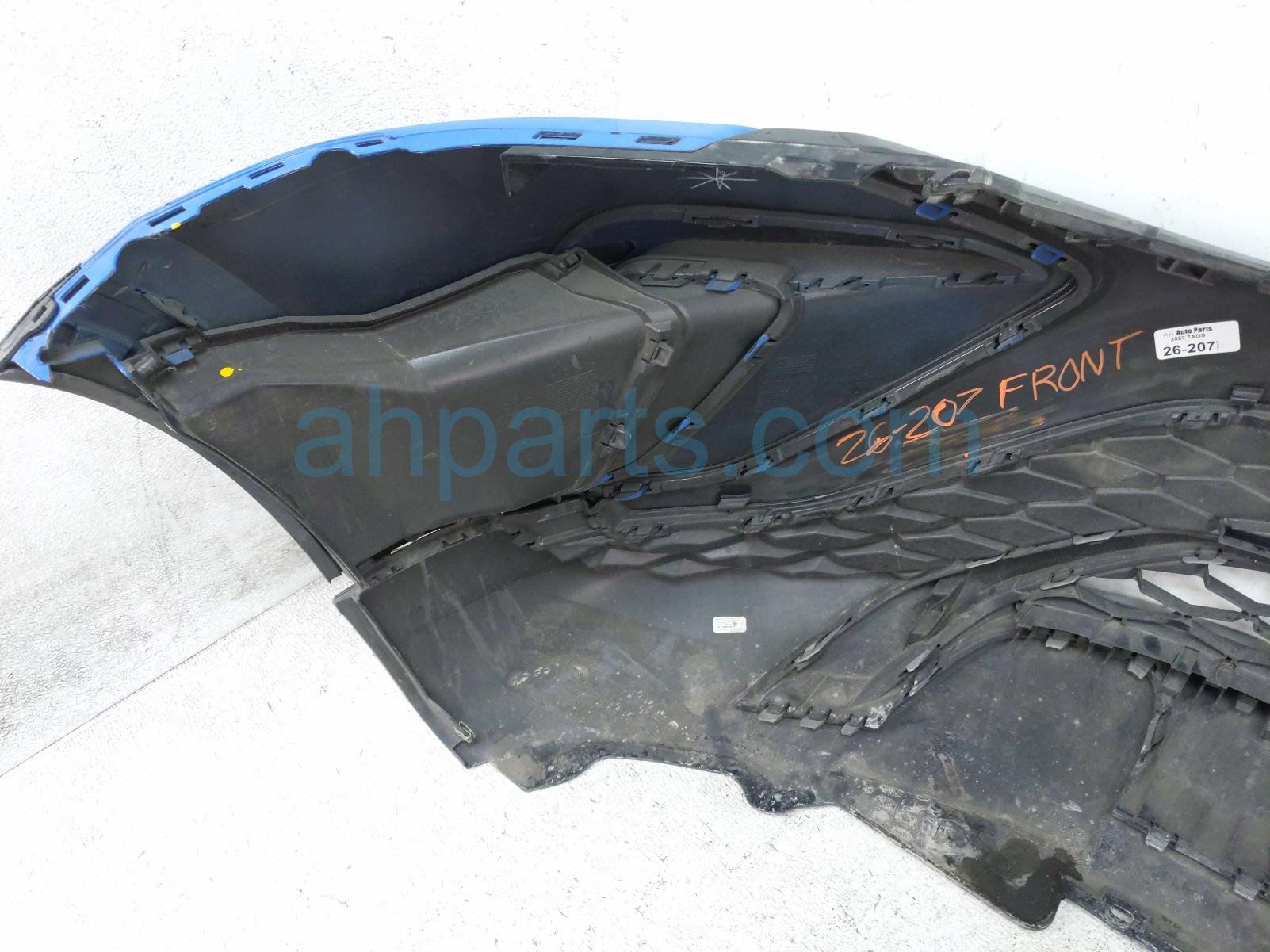 2023 Volkswagen Taos Front Bumper Cover Blue *dent/scuf 2GJ 807 221 B 041 Replacement 2023 Volkswagen Taos Front Bumper Cover Blue *dent/scuf 2GJ 807 221 B 041 Replacement thumbnail