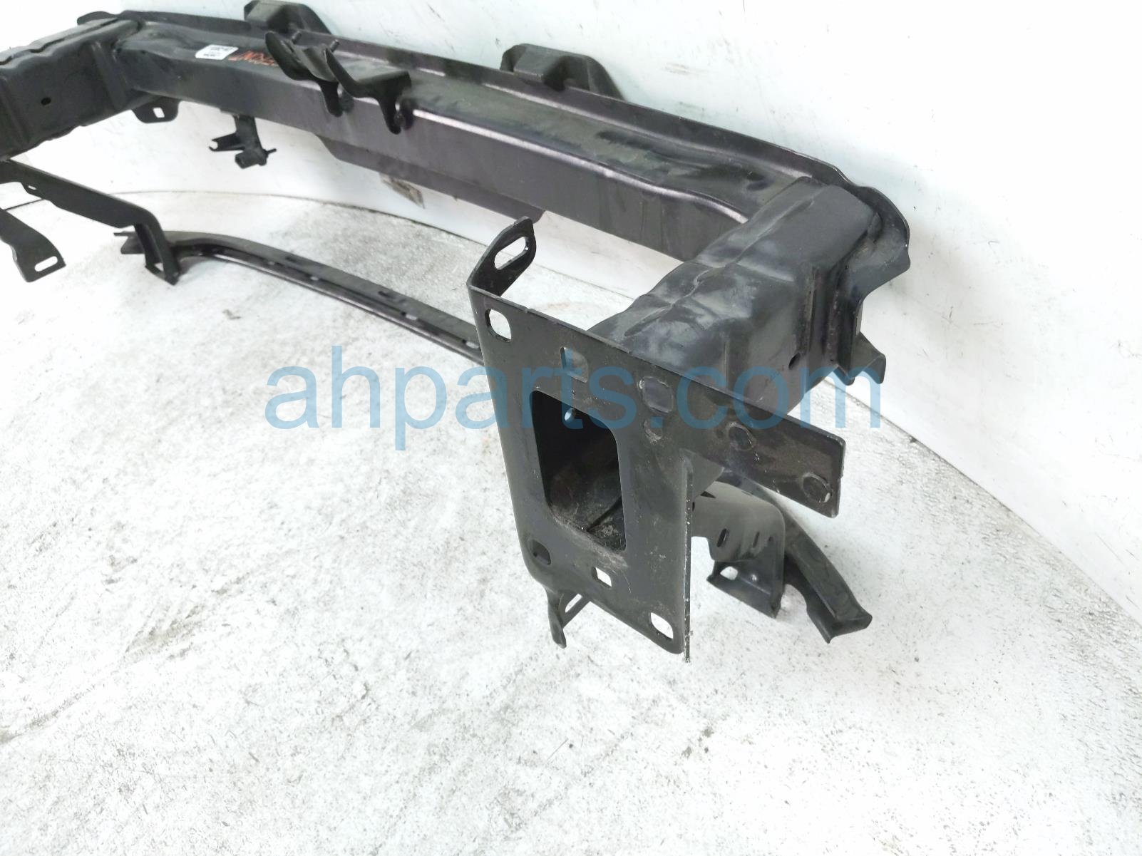 2023 Volkswagen Taos Beam Front Bumper Reinforcement Bar 2GJ 807 109 K Replacement 2023 Volkswagen Taos Beam Front Bumper Reinforcement Bar 2GJ 807 109 K Replacement thumbnail