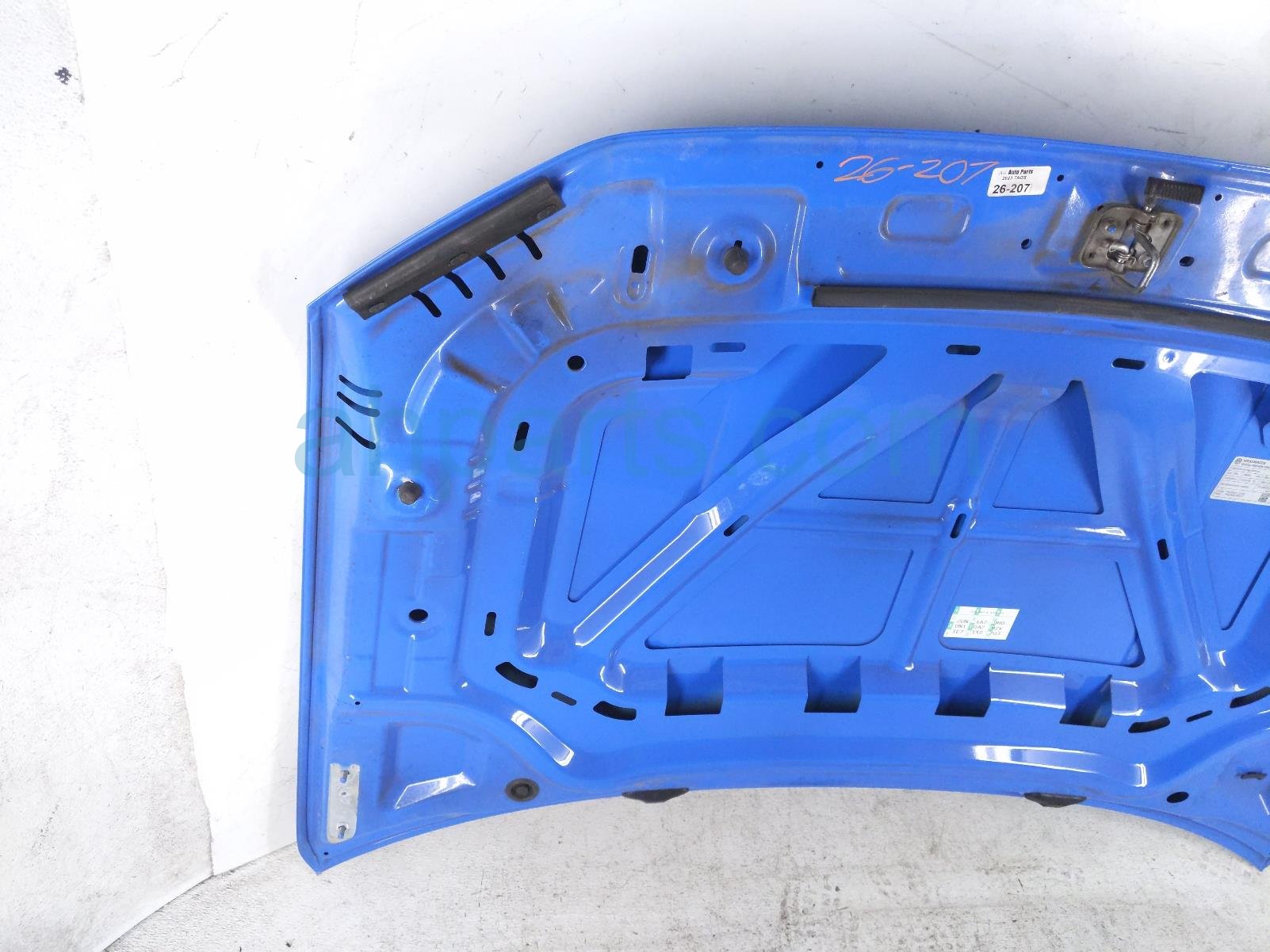 2023 Volkswagen Taos Hood Blue 2GJ 823 031 E Replacement 2023 Volkswagen Taos Hood Blue 2GJ 823 031 E Replacement thumbnail