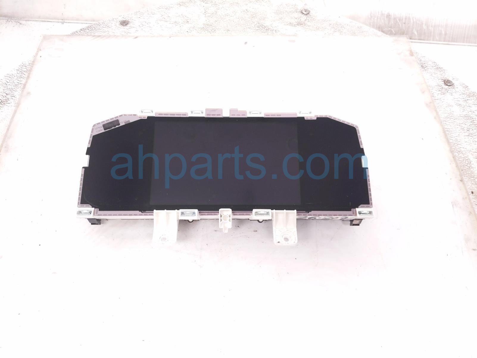 Volkswagen SPEEDO INSTRUMENT CLUSTER - 54K MI