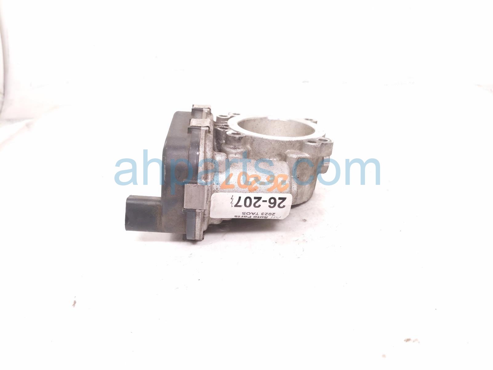 2023 Volkswagen Taos Throttle Body 04E 133 062 T Replacement 2023 Volkswagen Taos Throttle Body 04E 133 062 T Replacement thumbnail