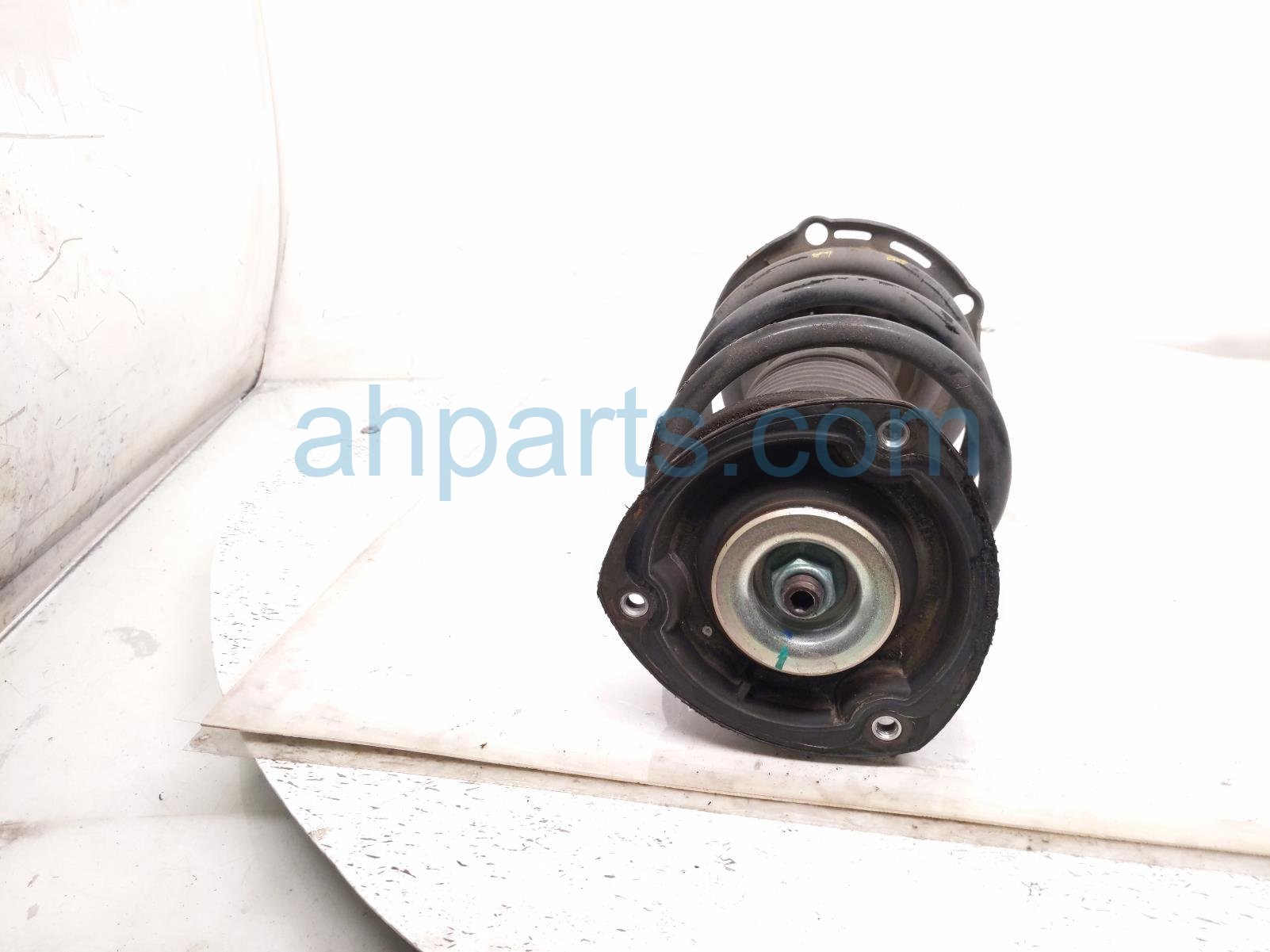 2023 Volkswagen Taos Front Passenger Strut Absorber + Spring 5QM 413 024 Replacement 2023 Volkswagen Taos Front Passenger Strut Absorber + Spring 5QM 413 024 Replacement thumbnail
