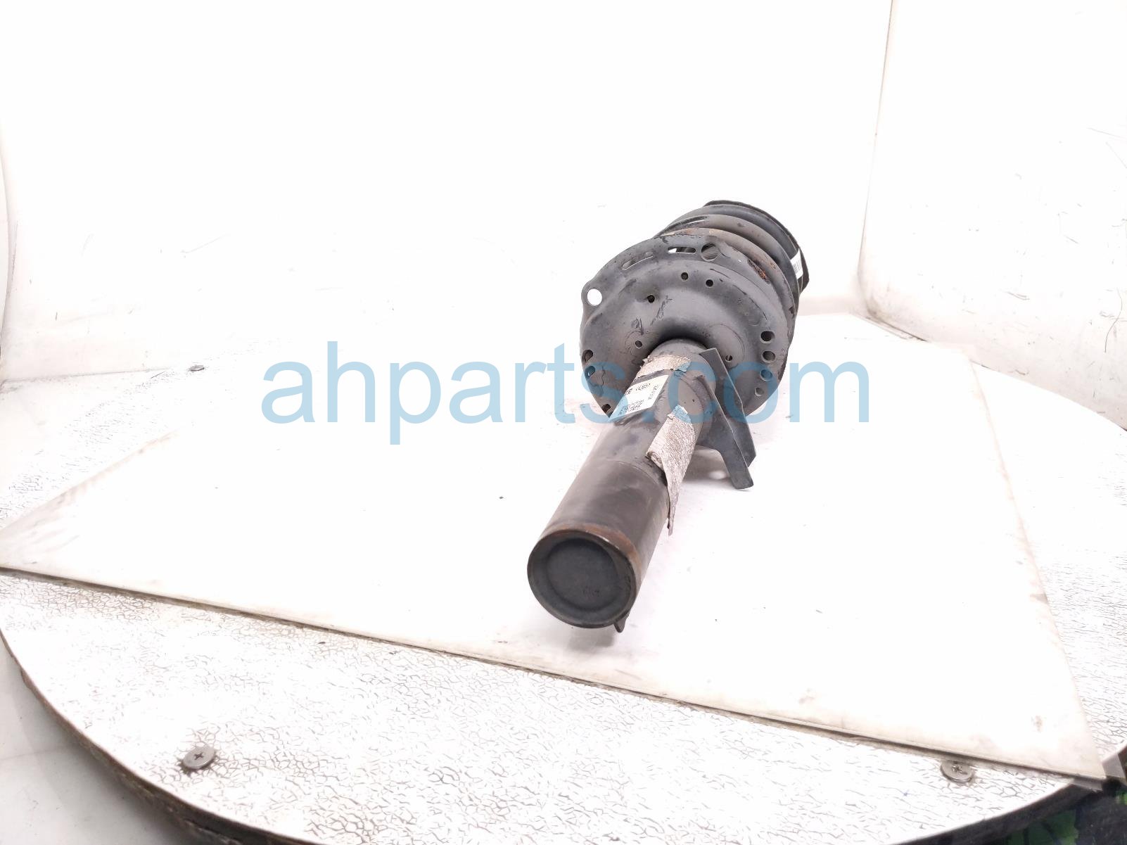 2023 Volkswagen Taos Front Passenger Strut Absorber + Spring 5QM 413 024 Replacement 2023 Volkswagen Taos Front Passenger Strut Absorber + Spring 5QM 413 024 Replacement thumbnail