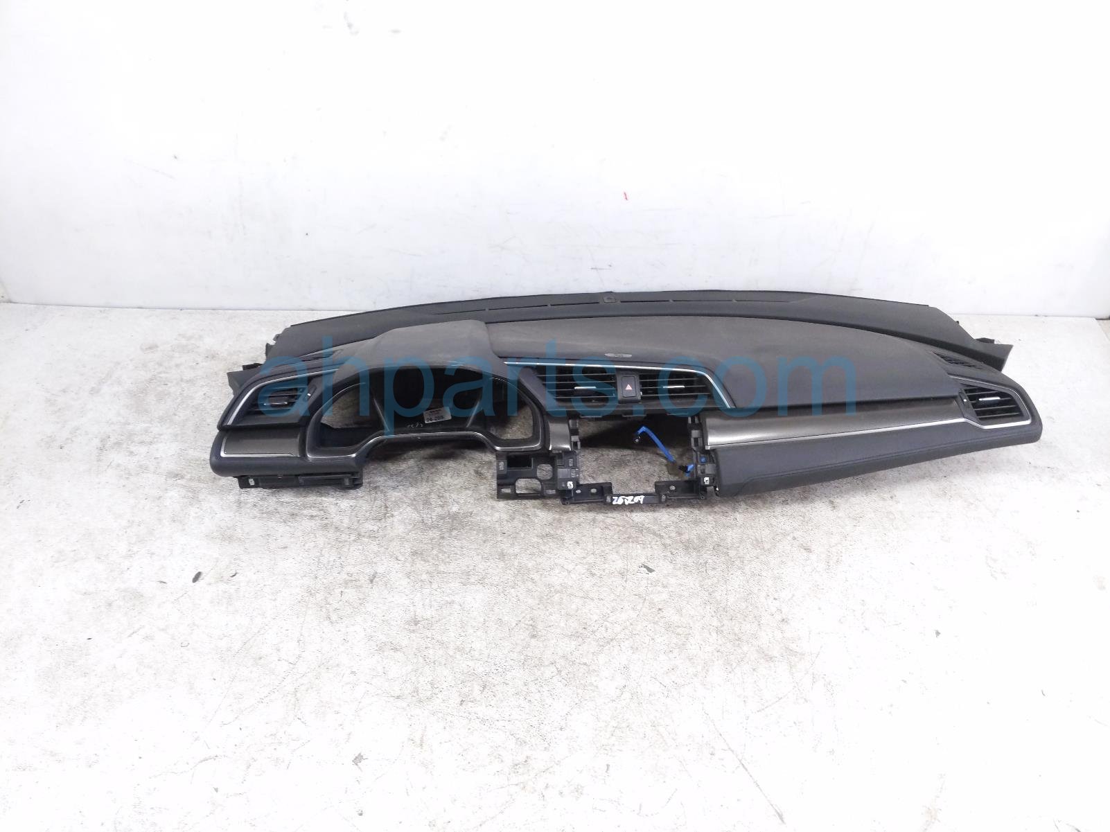 Honda DASHBOARD W/ AIRBAG