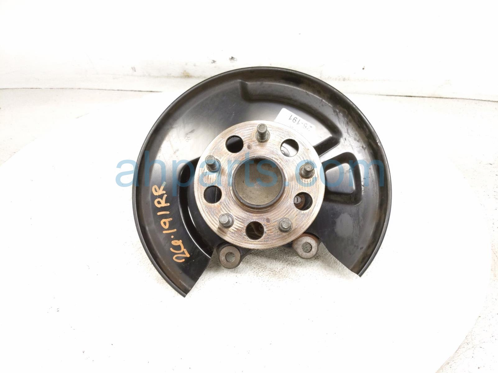 2019 Toyota C HR Axle Stub Rear Passenger Spindle Knuckle Hub 42304 F4031 Replacement 2019 Toyota C HR Axle Stub Rear Passenger Spindle Knuckle Hub 42304 F4031 Replacement