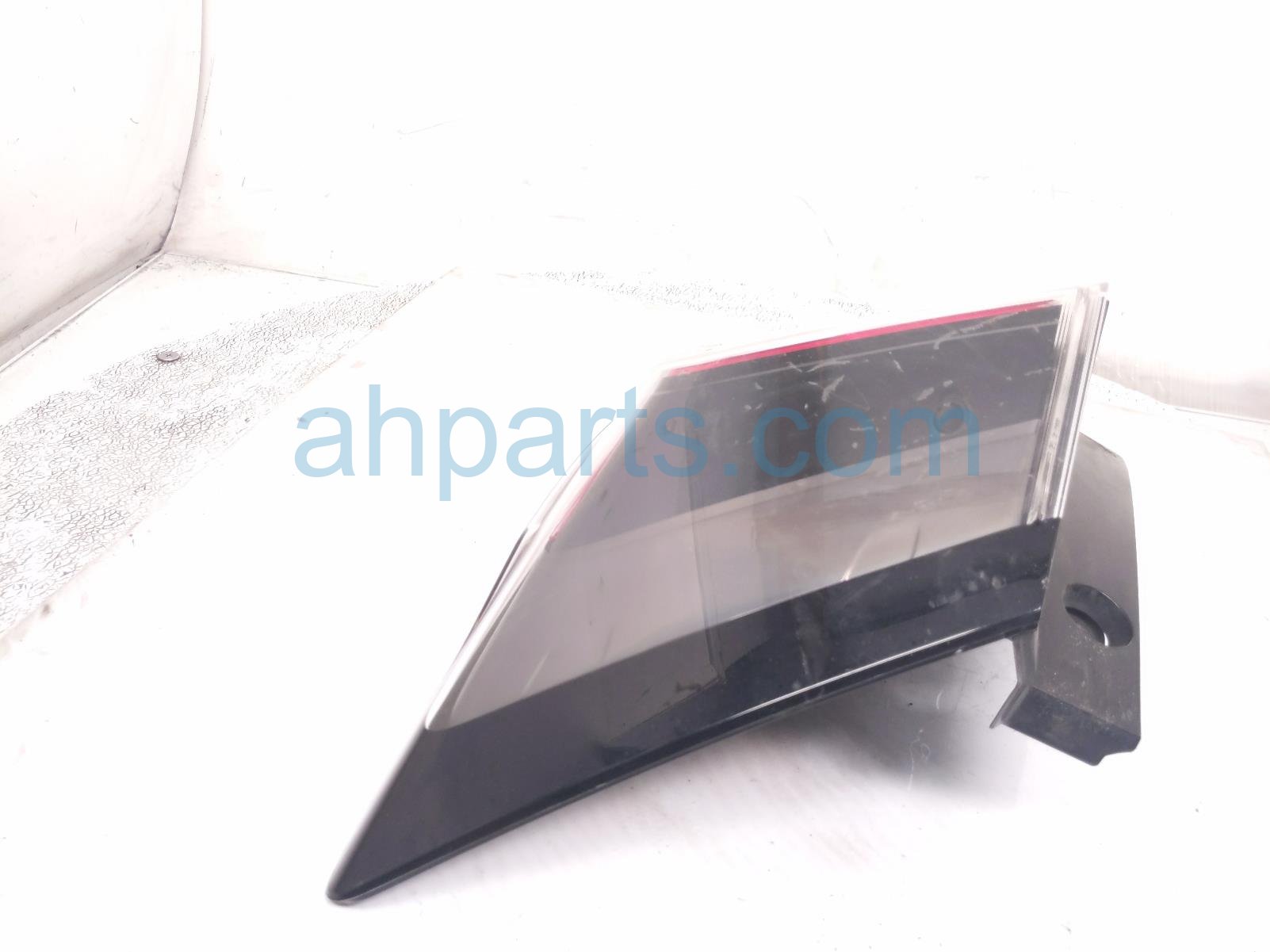 2018 Honda Civic Light / Rear Passenger Tail Lamp (on Body) 33500 TGG A01 Replacement 2018 Honda Civic Light / Rear Passenger Tail Lamp (on Body) 33500 TGG A01 Replacement thumbnail