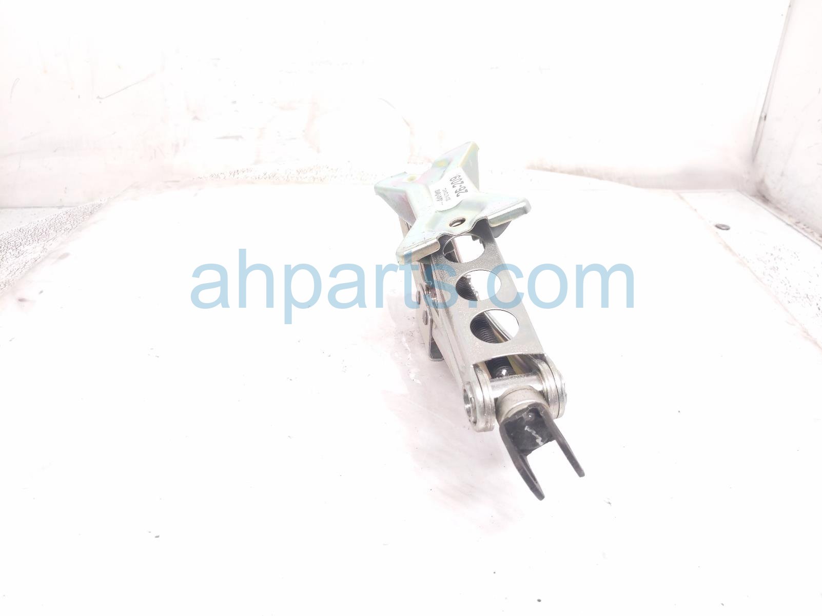 2018 Honda Civic Scissor Jack Only 89310 S5A 013 Replacement 2018 Honda Civic Scissor Jack Only 89310 S5A 013 Replacement thumbnail